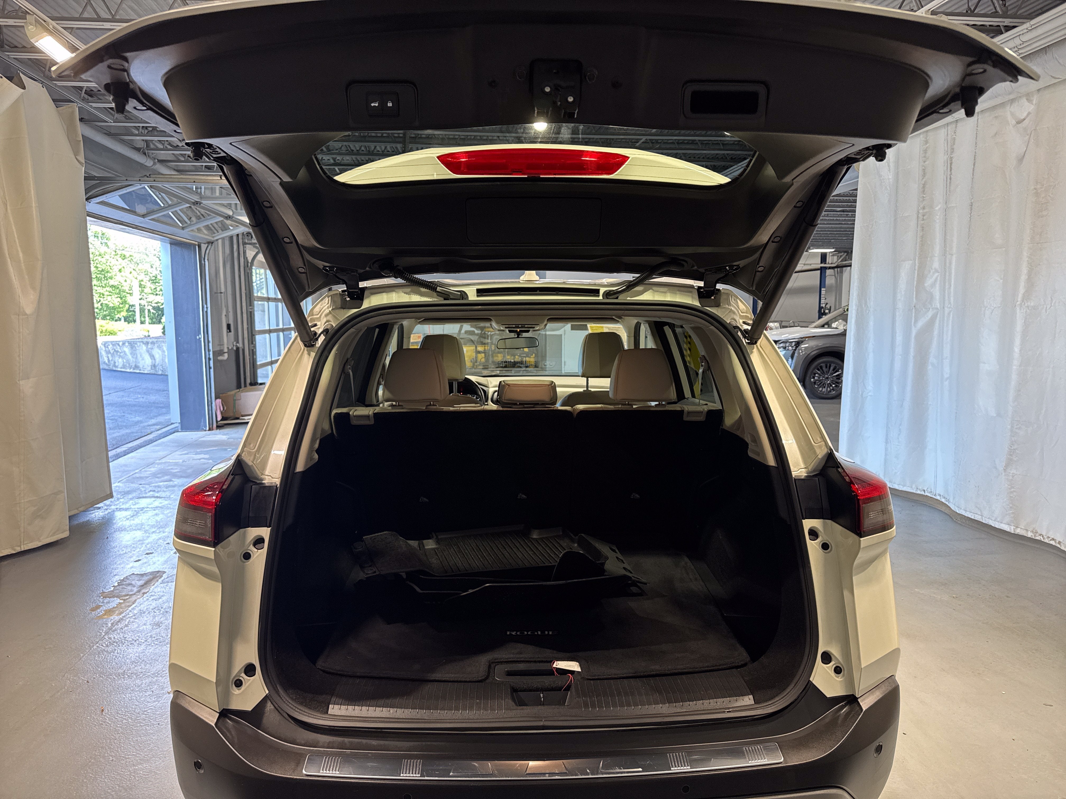 2023 Nissan Rogue SV W/Premium Package
