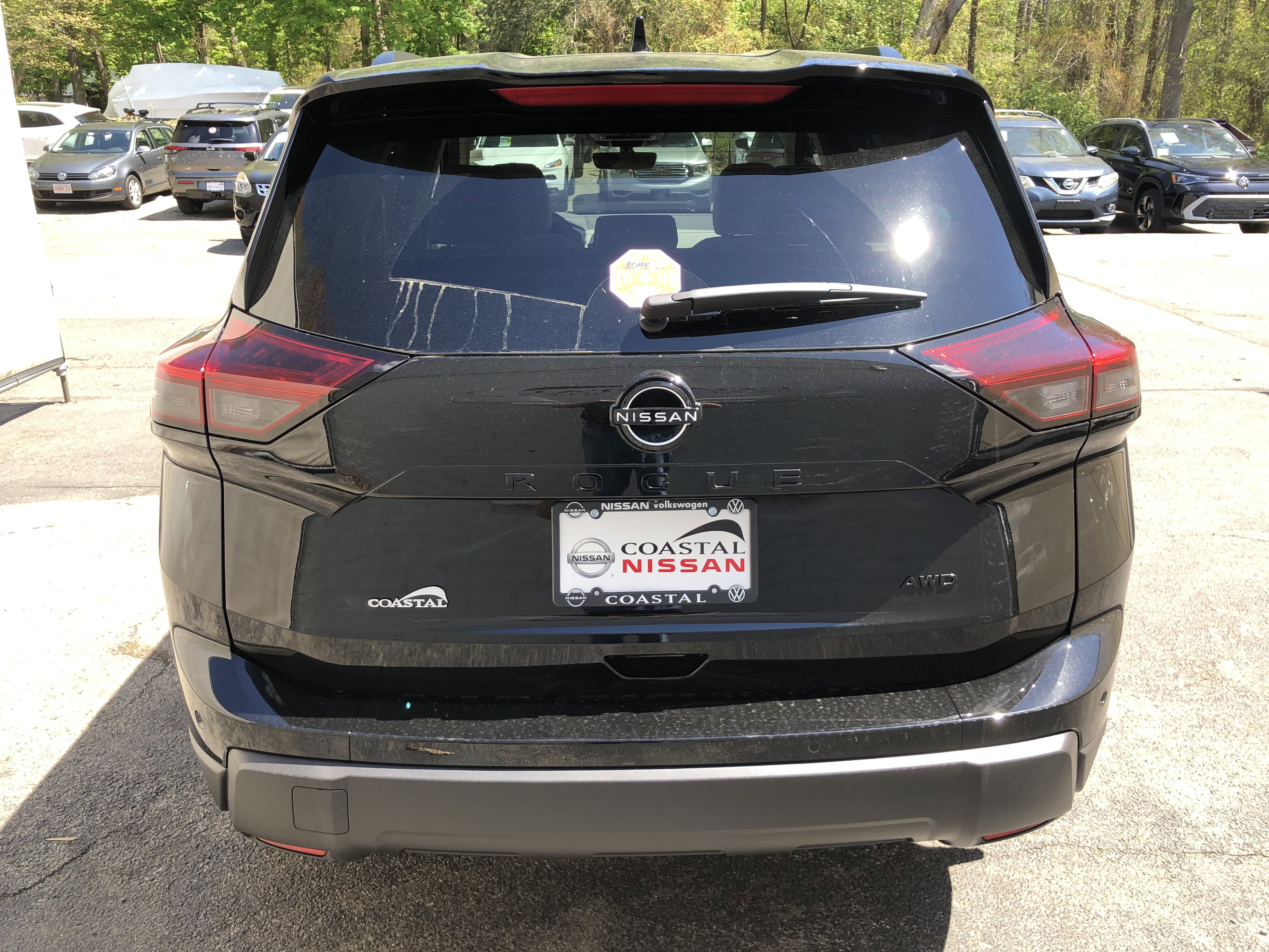 2026 Nissan Rogue Dark Armor
