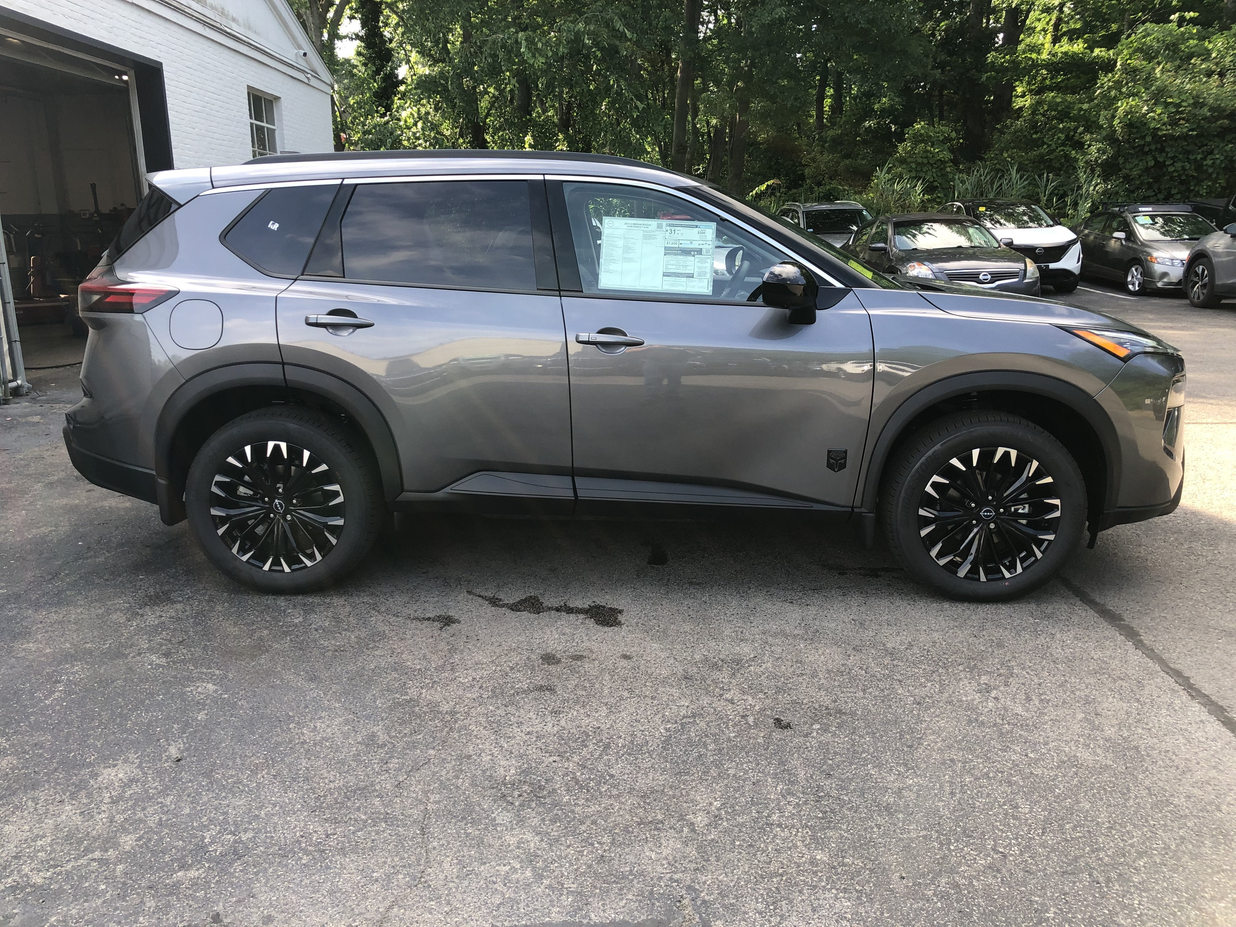 2026 Nissan Rogue Dark Armor