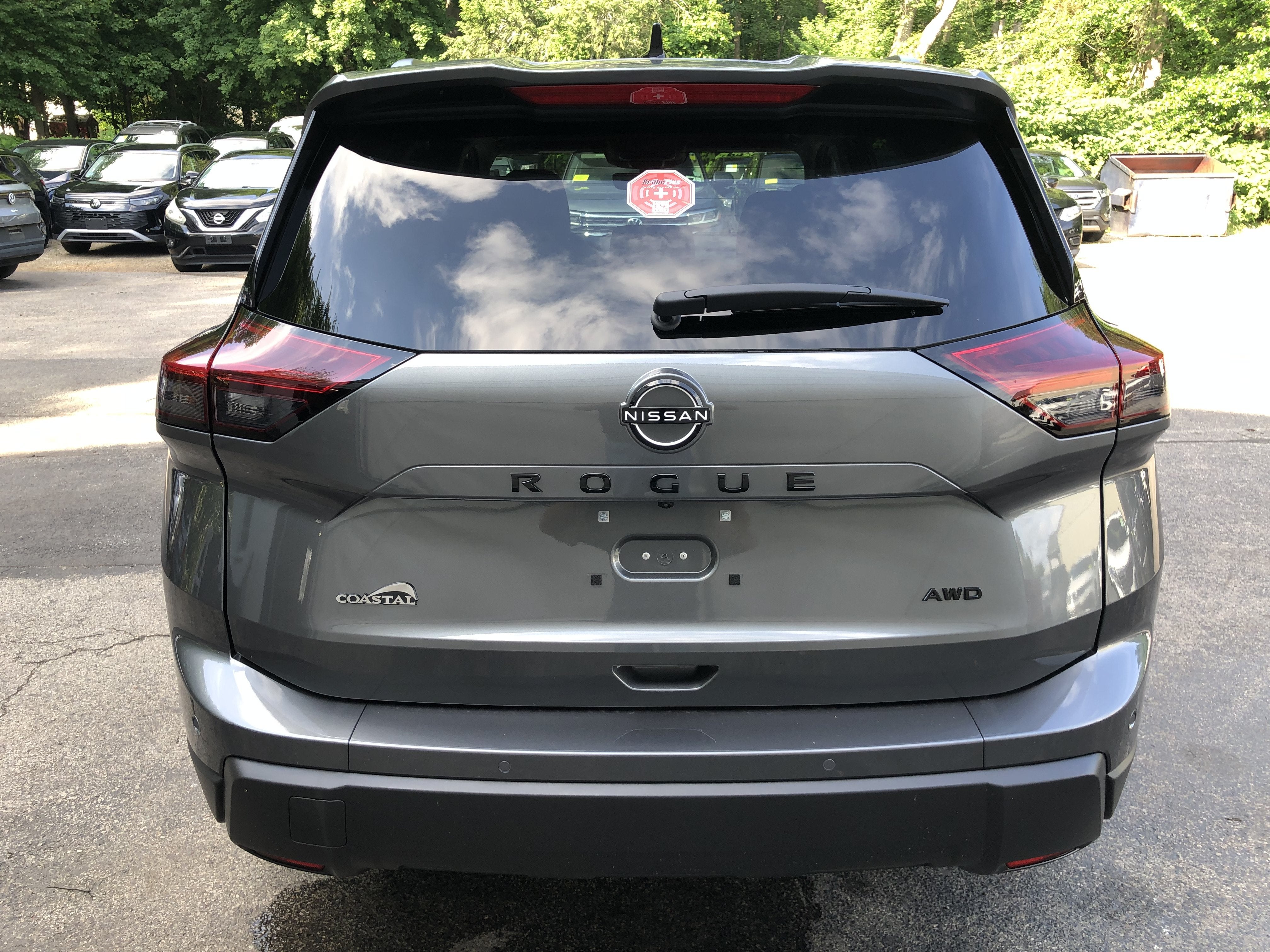 2026 Nissan Rogue Dark Armor