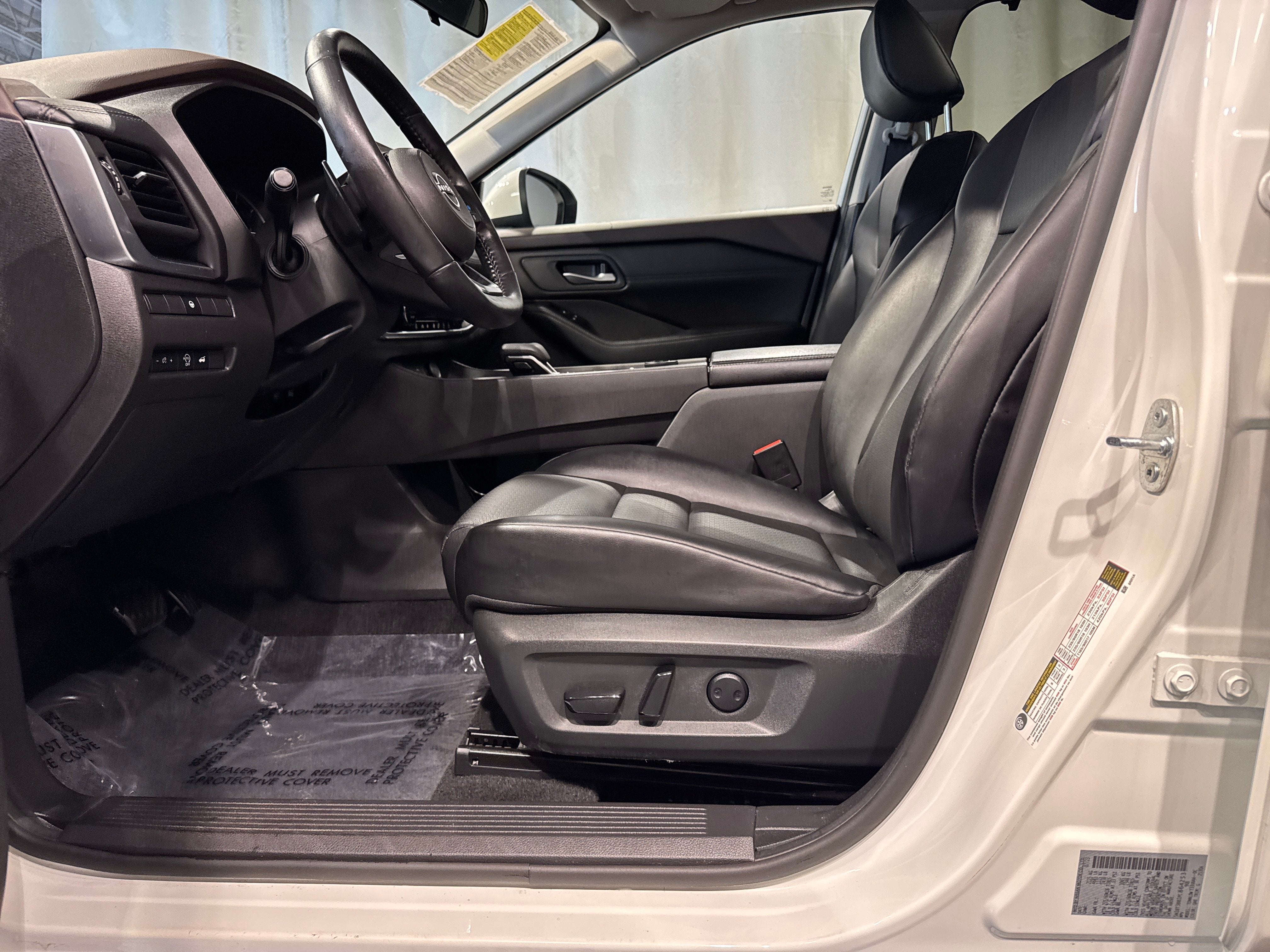 2023 Nissan Rogue SV W/Premium Package