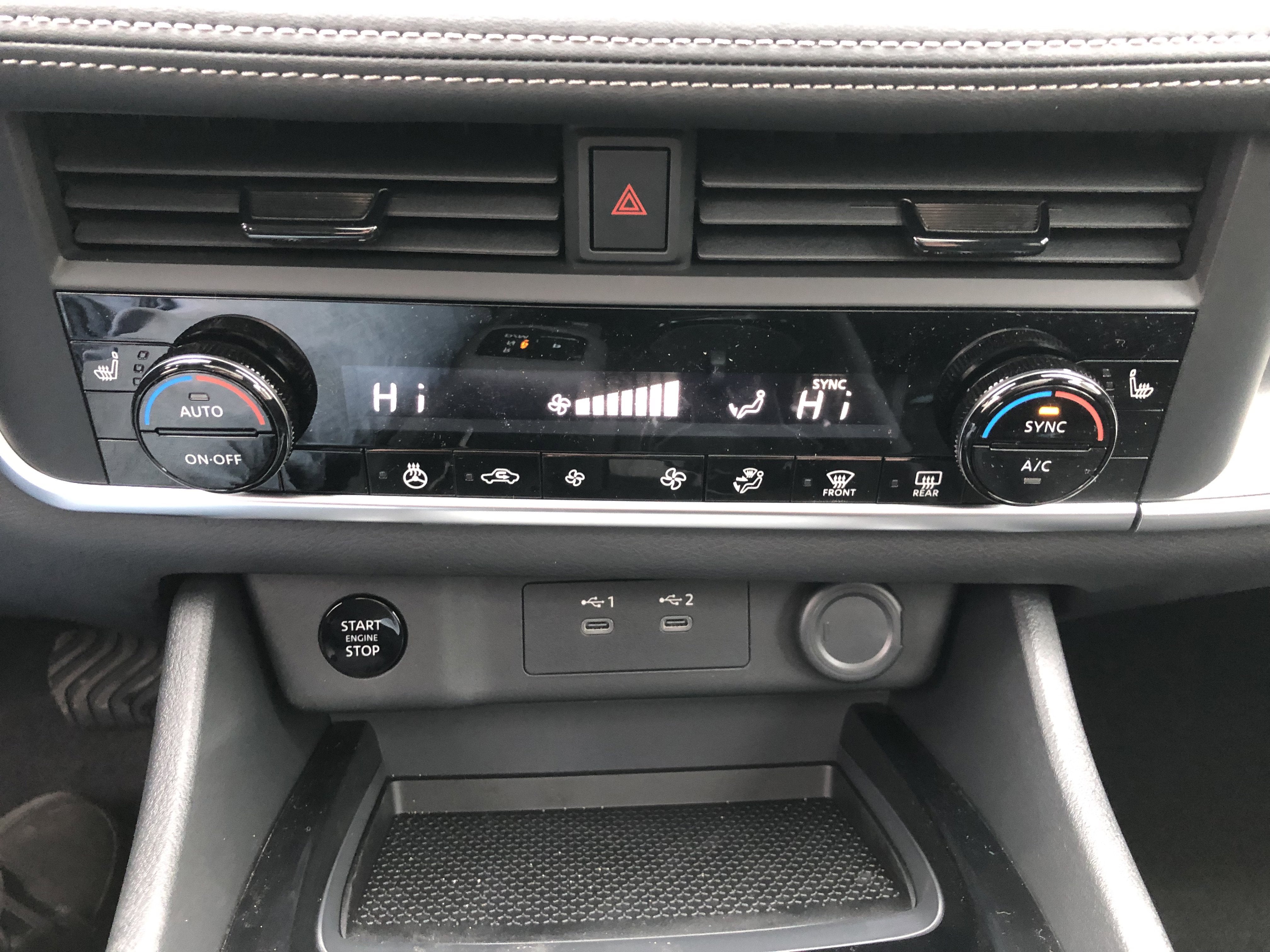 2026 Nissan Rogue Dark Armor