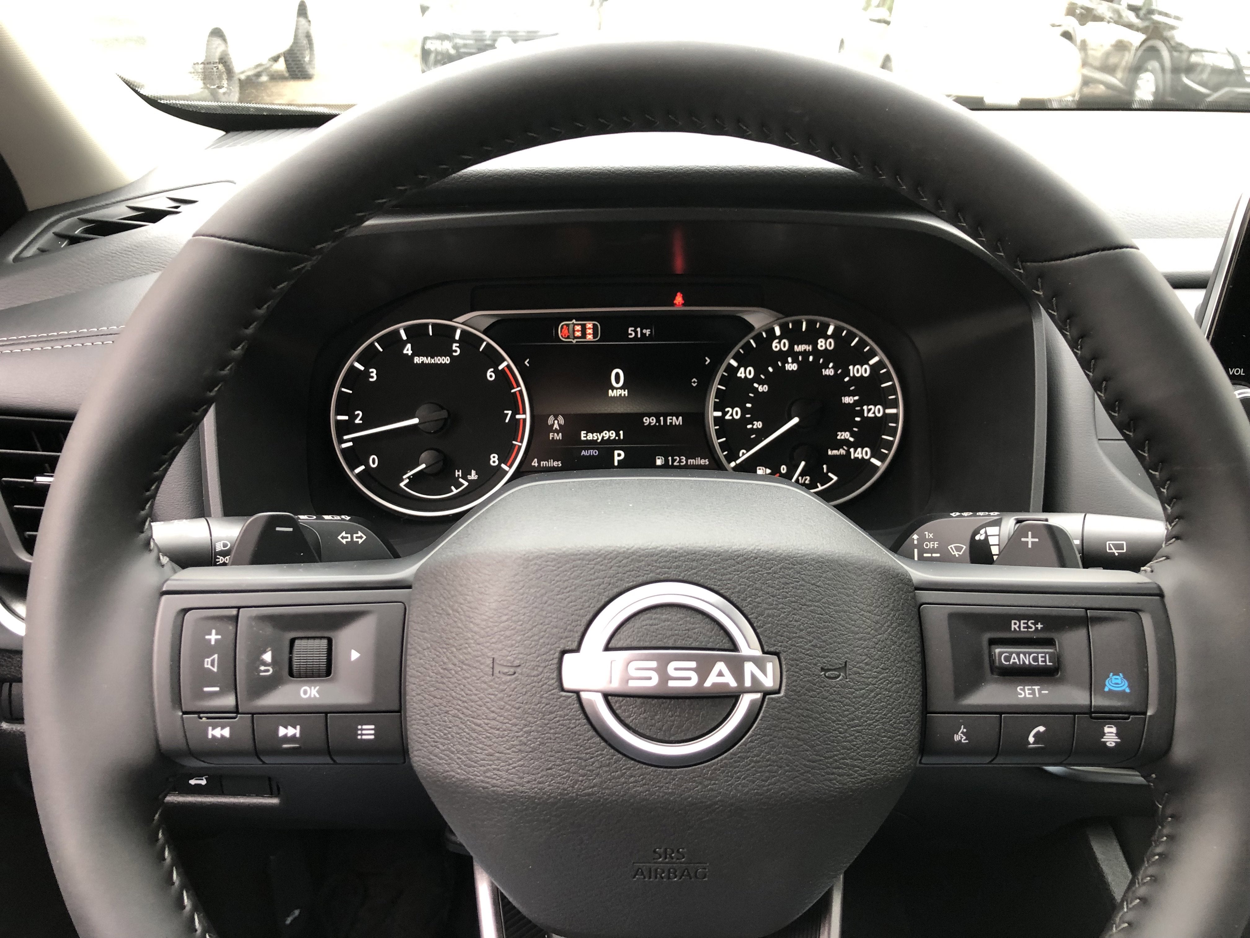 2026 Nissan Rogue SV