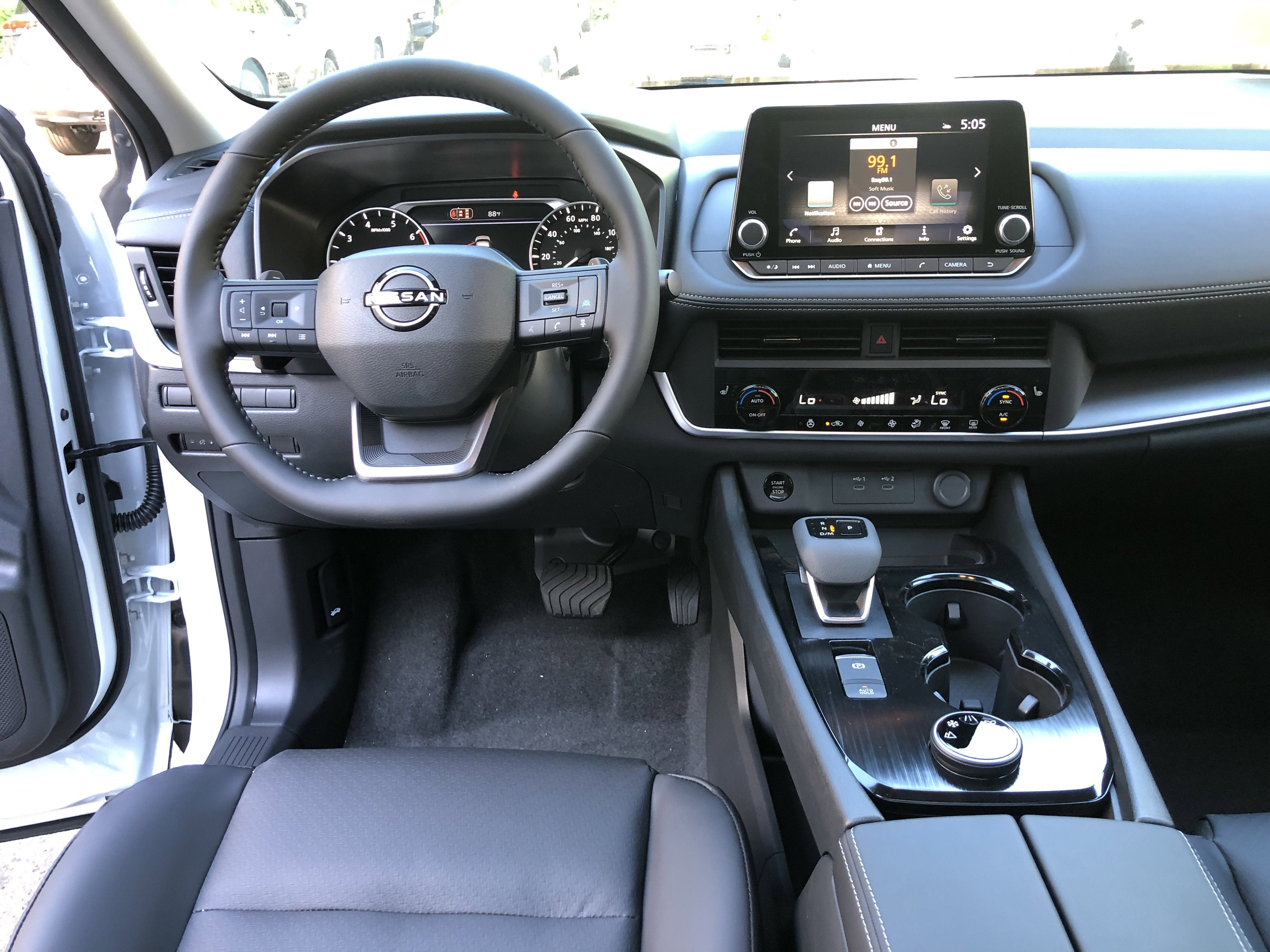 2026 Nissan Rogue Dark Armor