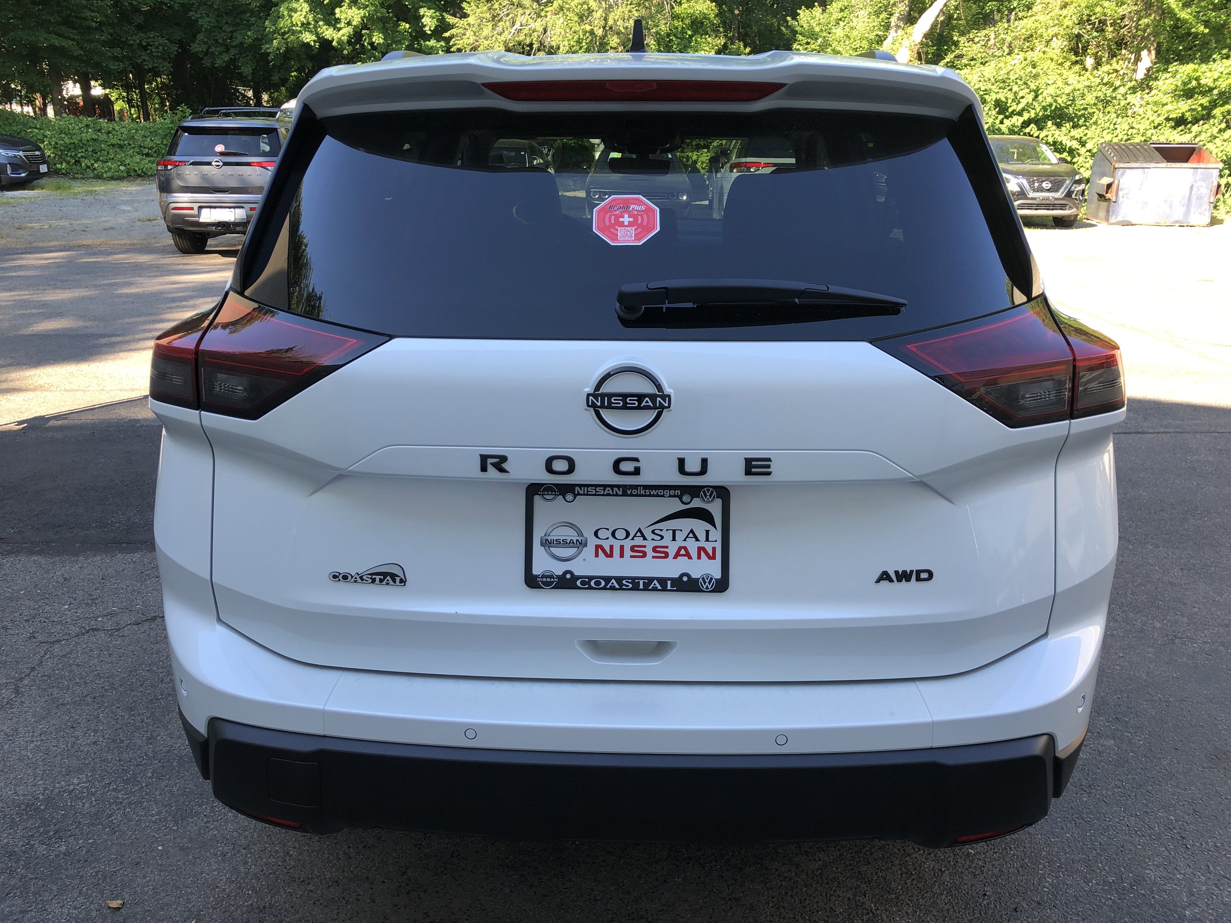 2026 Nissan Rogue Dark Armor