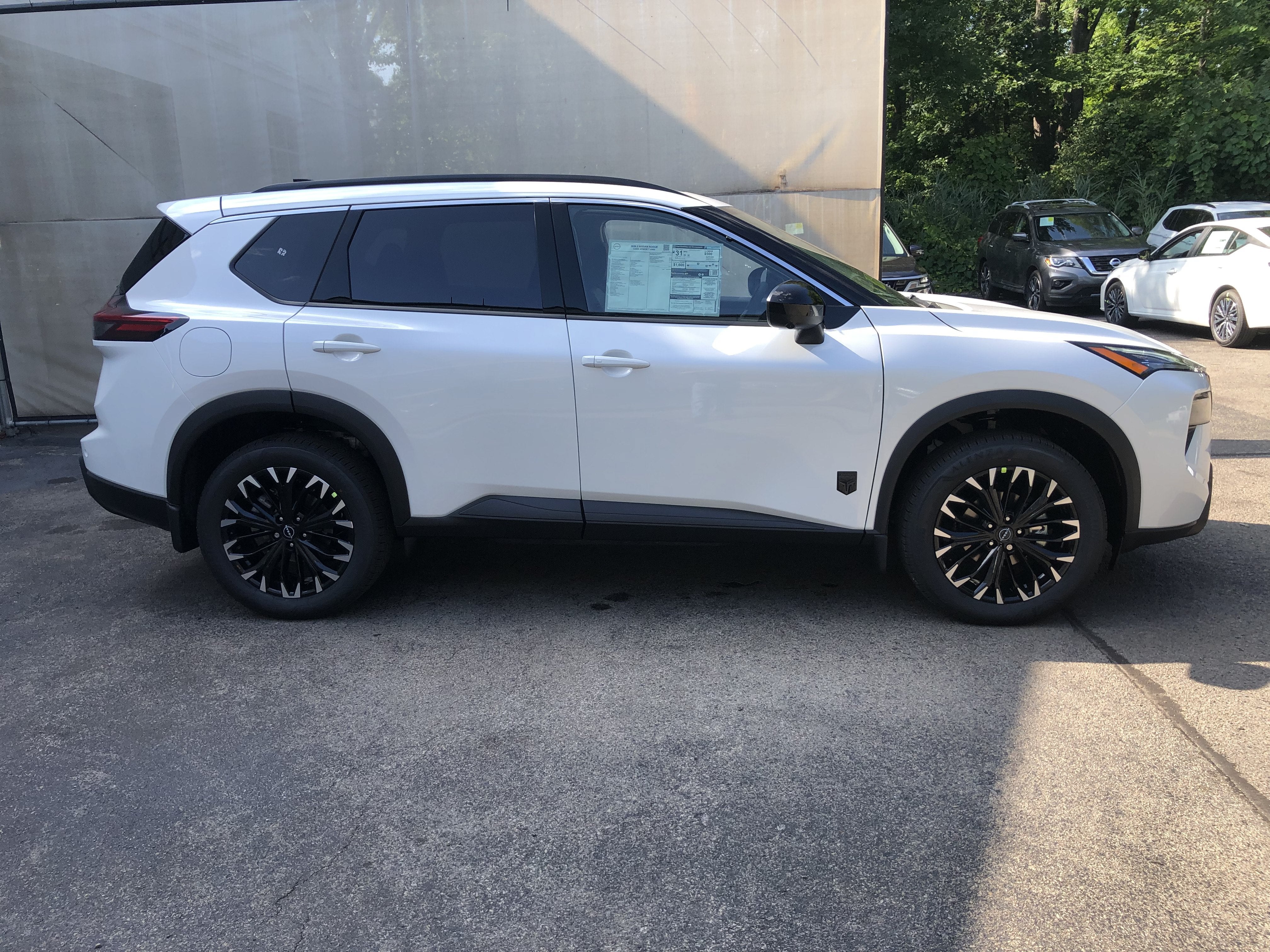 2026 Nissan Rogue Dark Armor