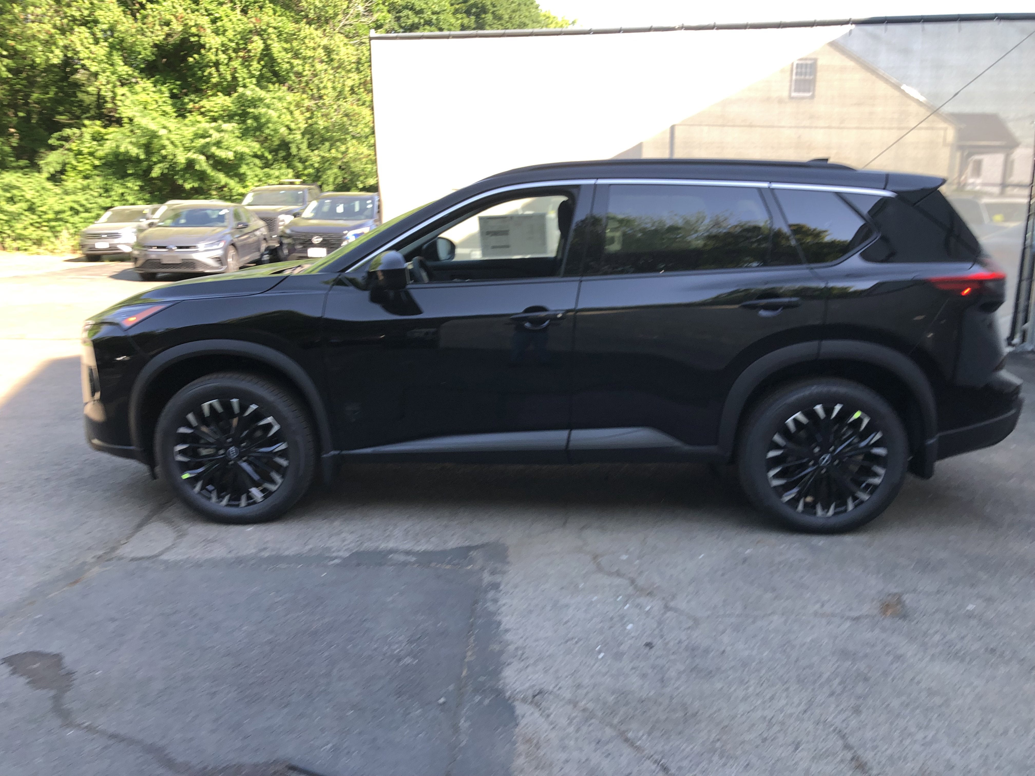 2026 Nissan Rogue Dark Armor