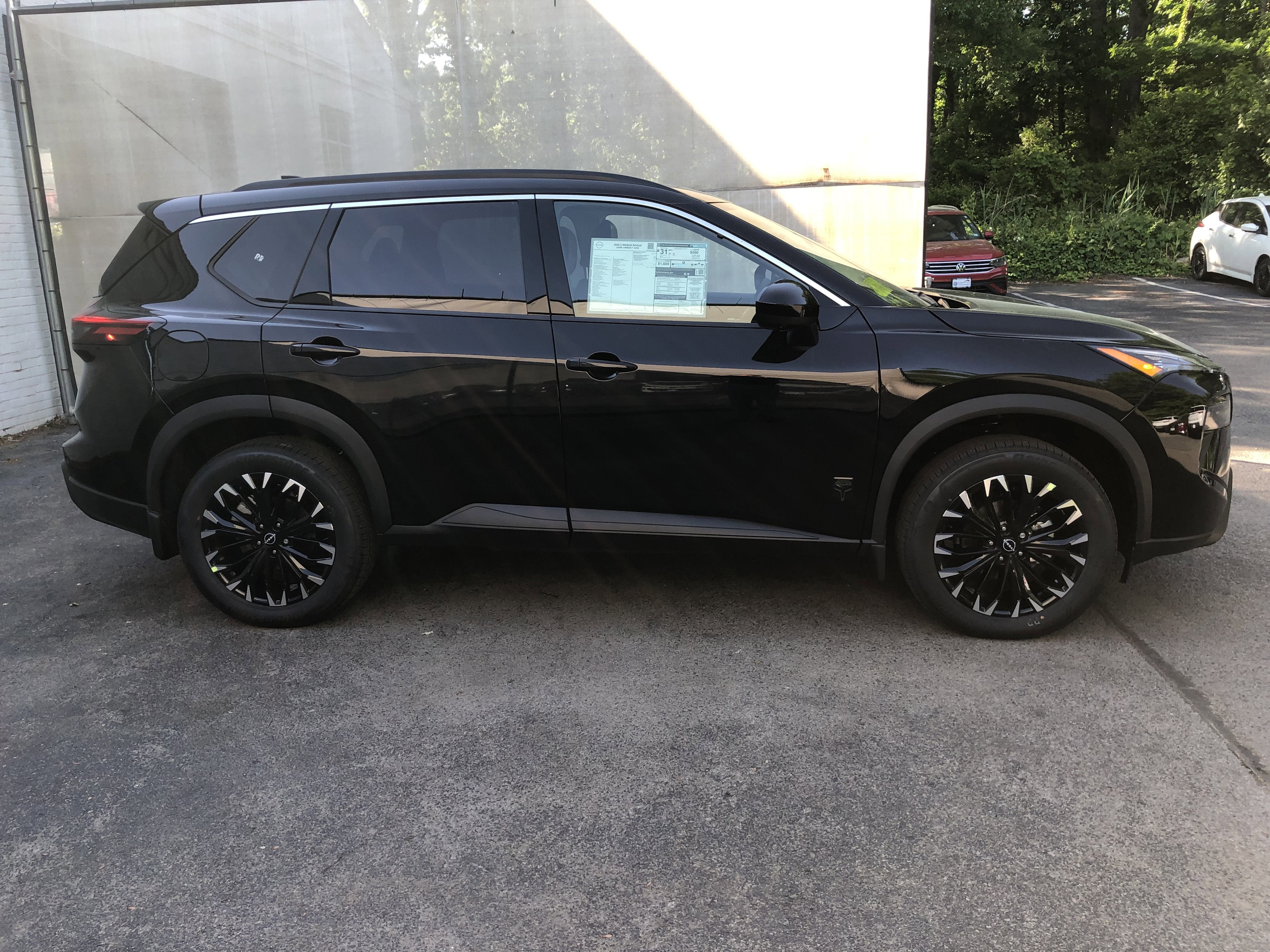 2026 Nissan Rogue Dark Armor