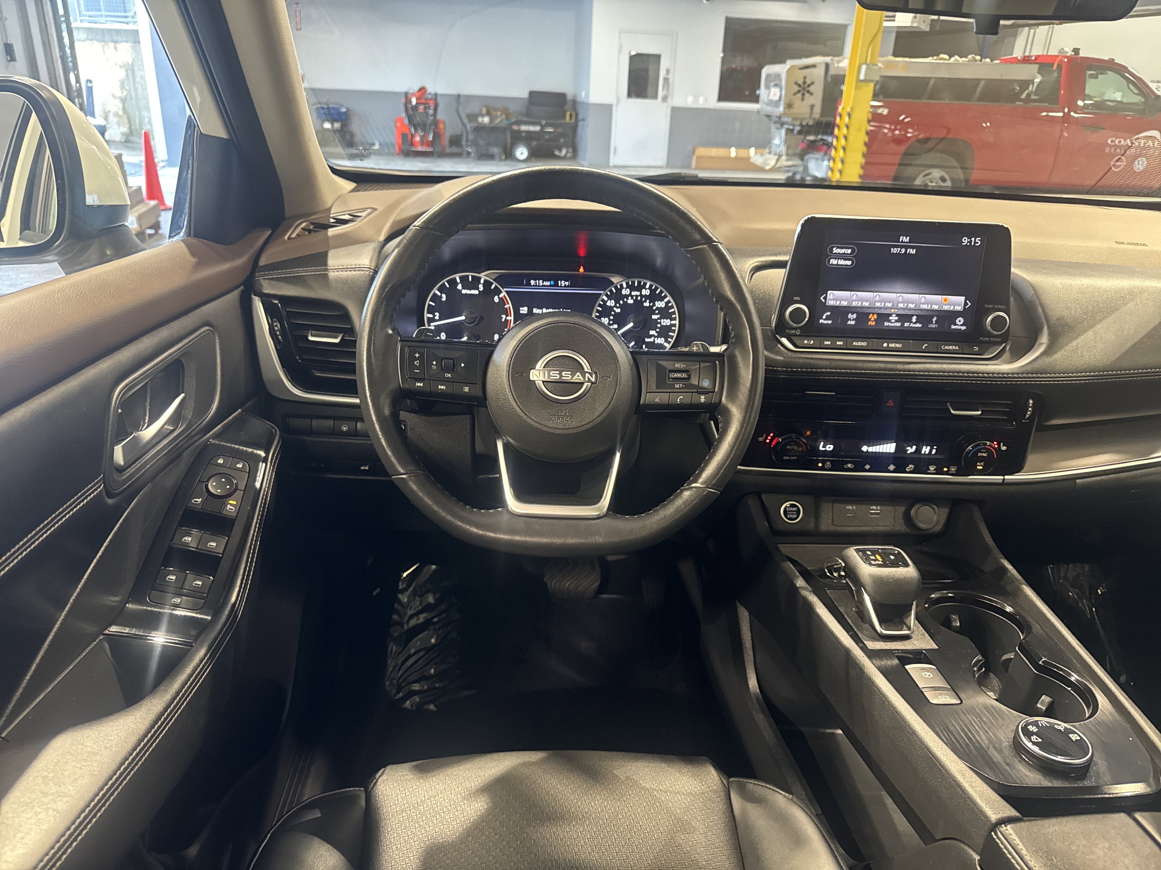 2023 Nissan Rogue SV W/Premium Package