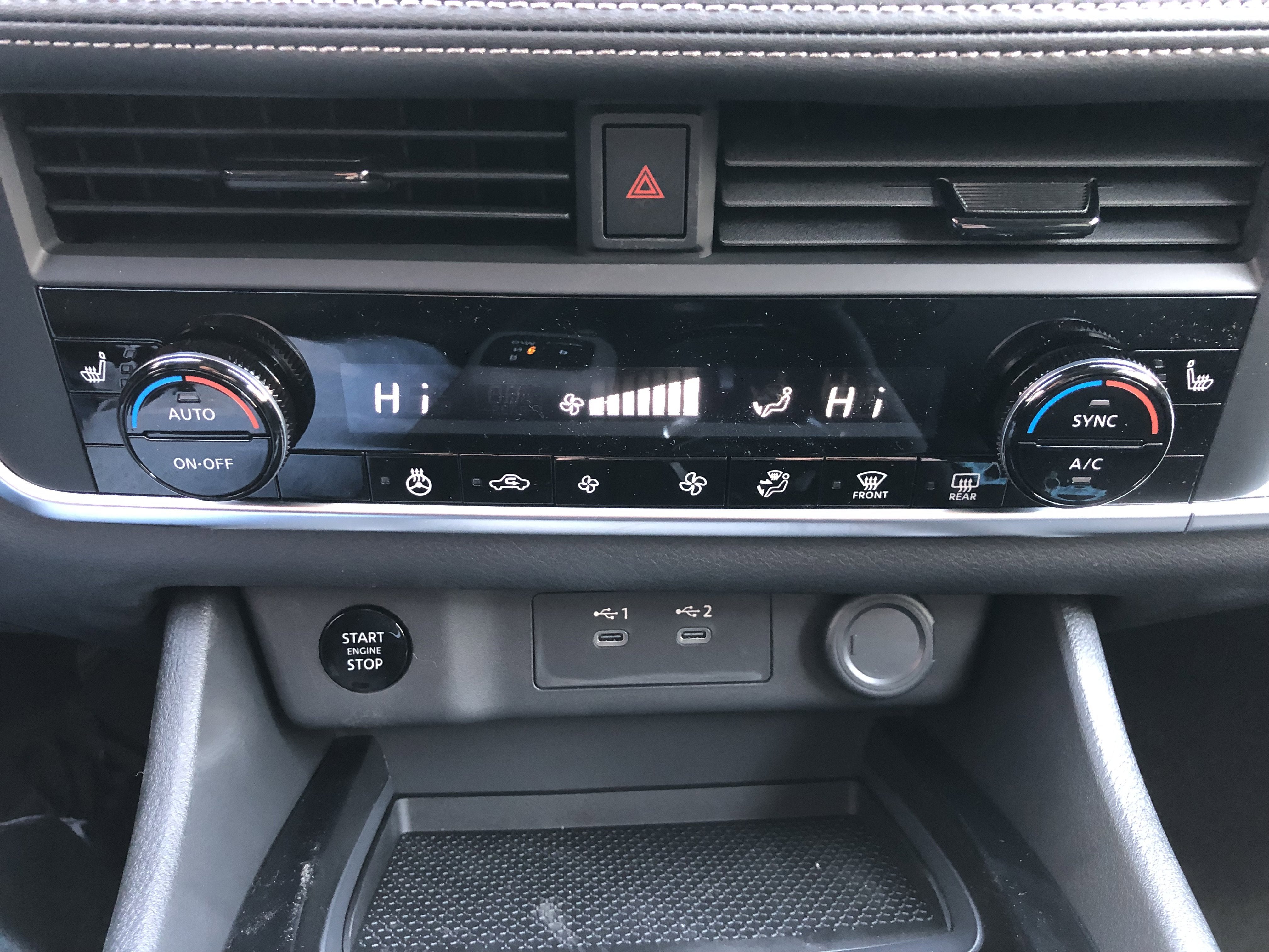 2026 Nissan Rogue Dark Armor