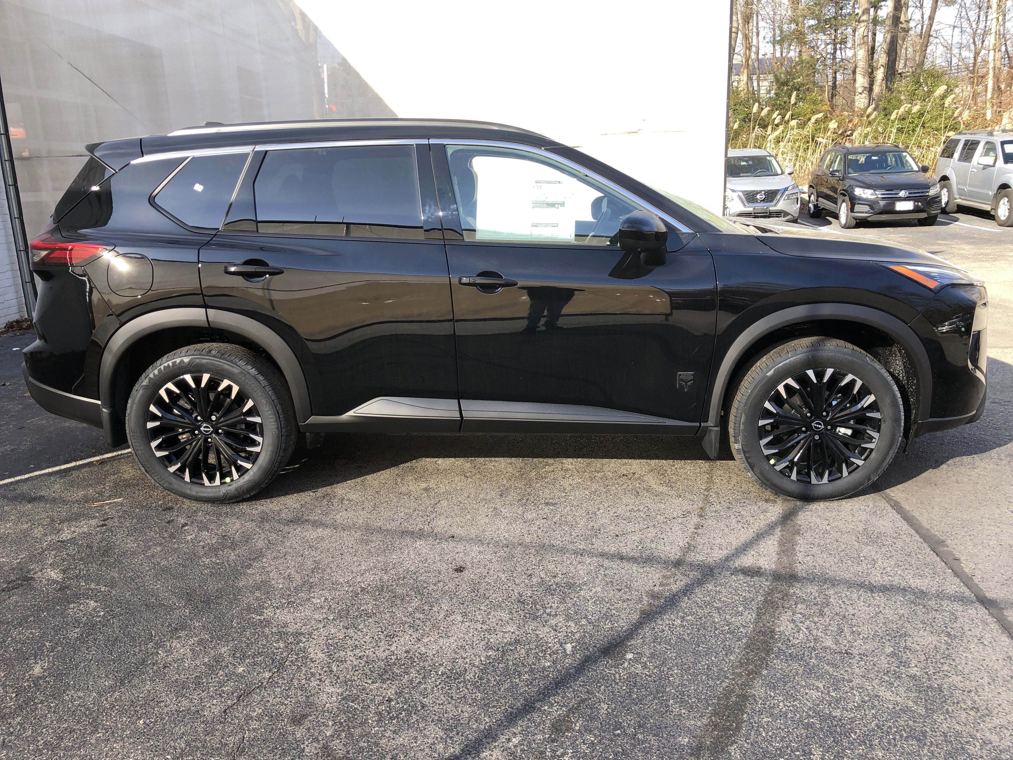 2026 Nissan Rogue Dark Armor