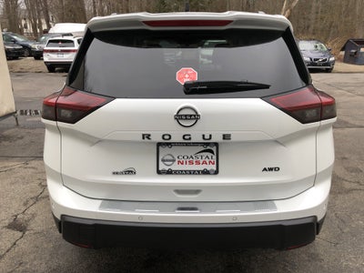 2026 Nissan Rogue Dark Armor