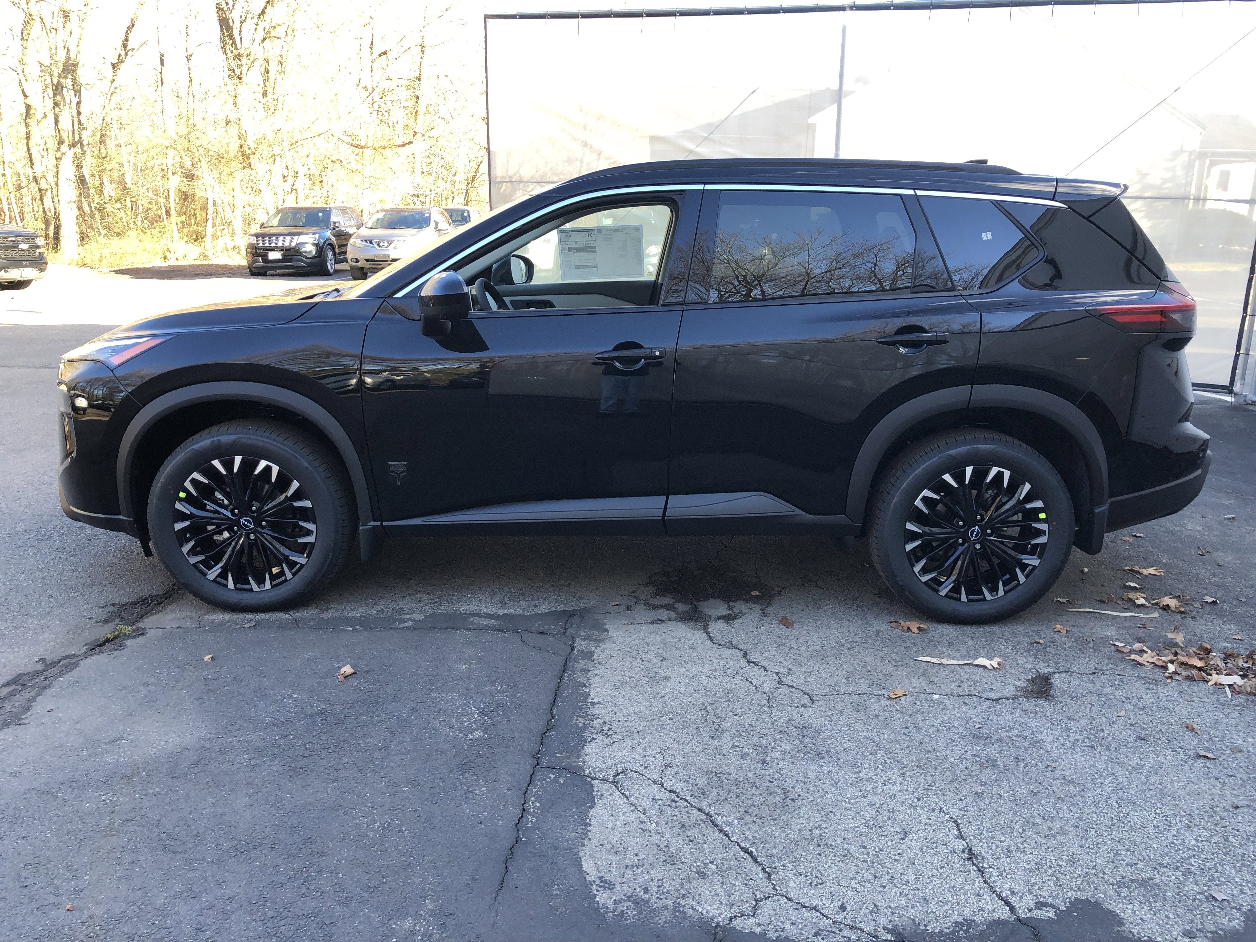 2026 Nissan Rogue Dark Armor