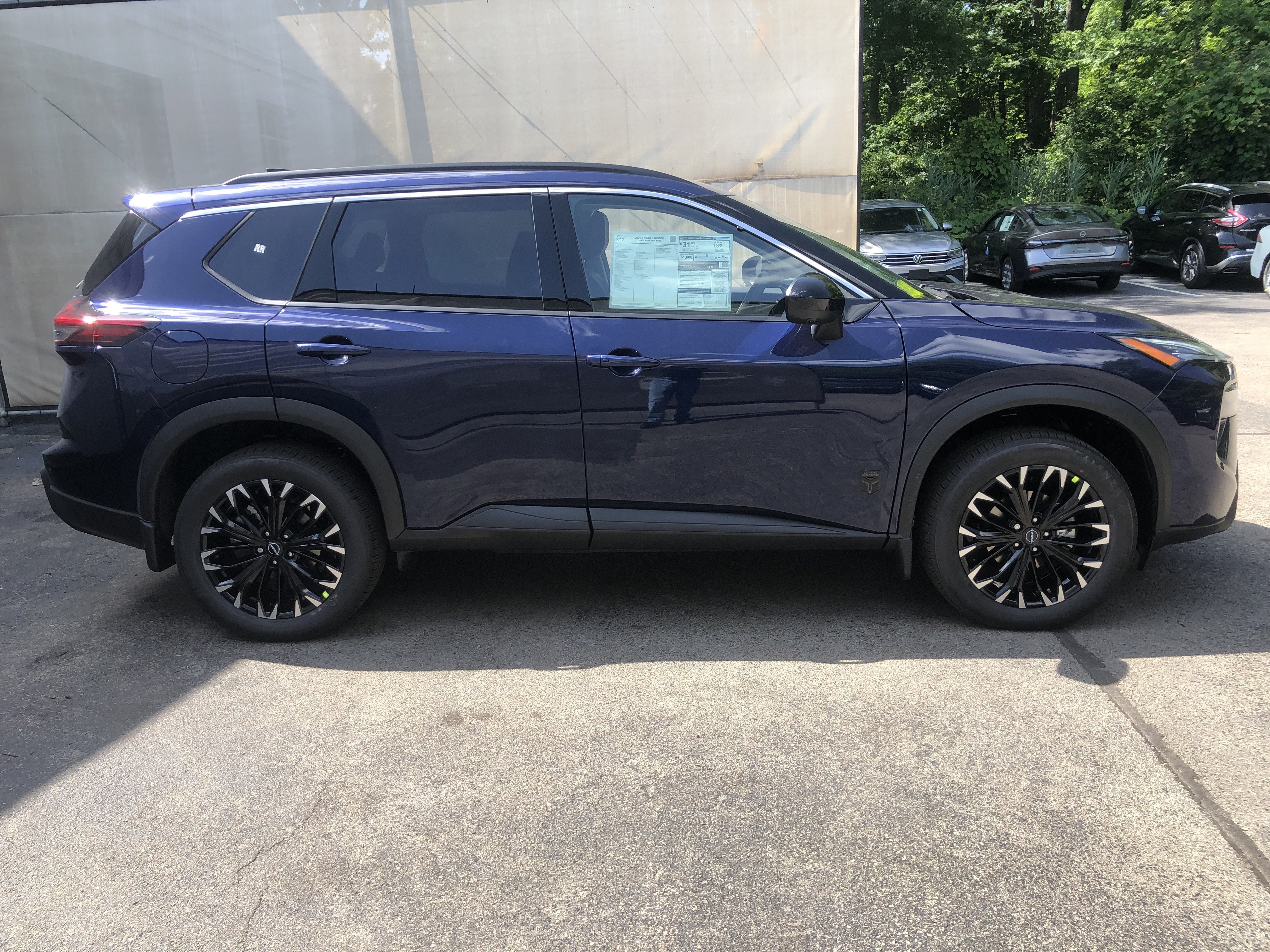 2026 Nissan Rogue Dark Armor
