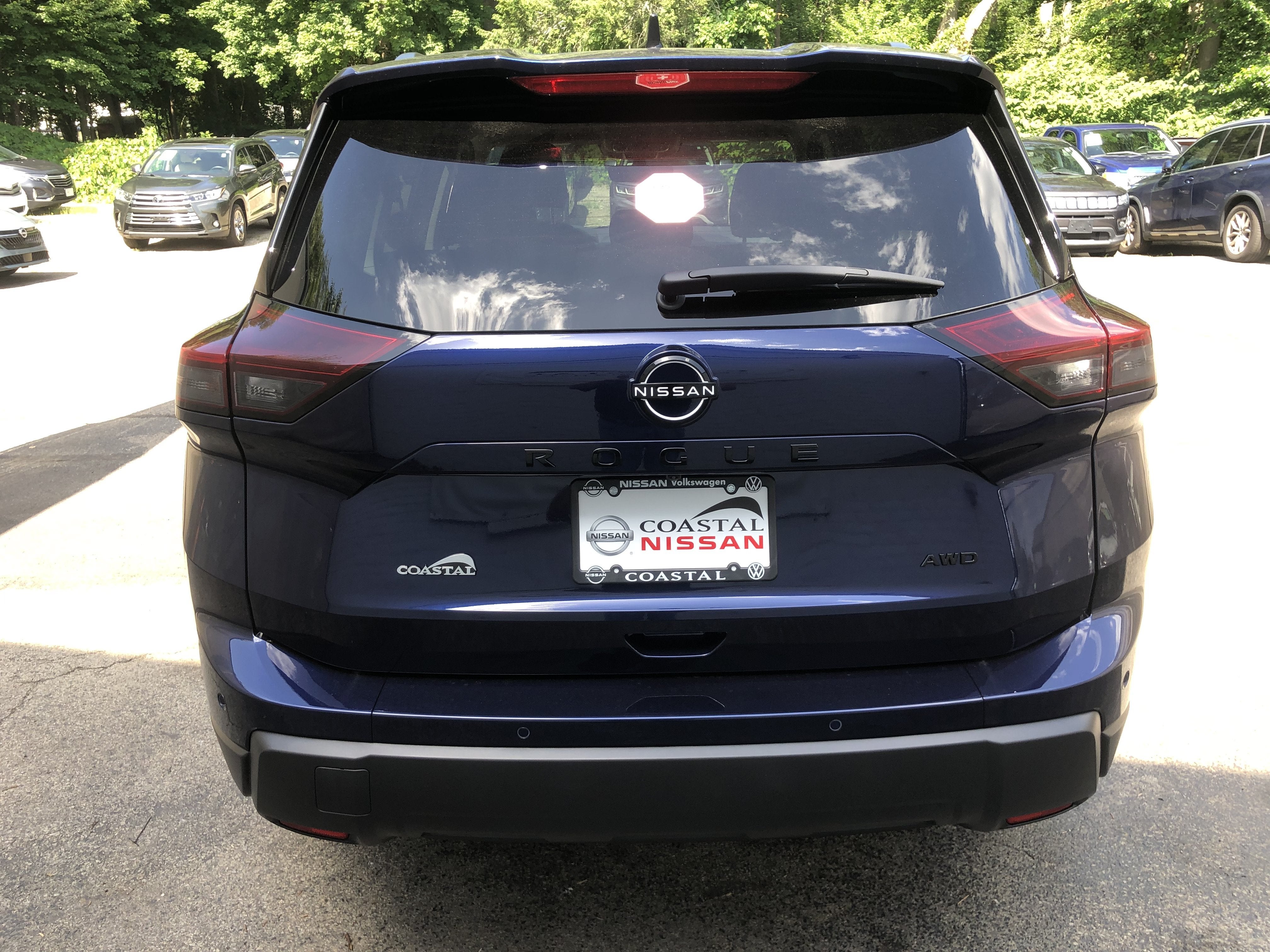 2026 Nissan Rogue Dark Armor