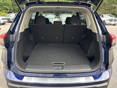 2027 Nissan Rogue SV
