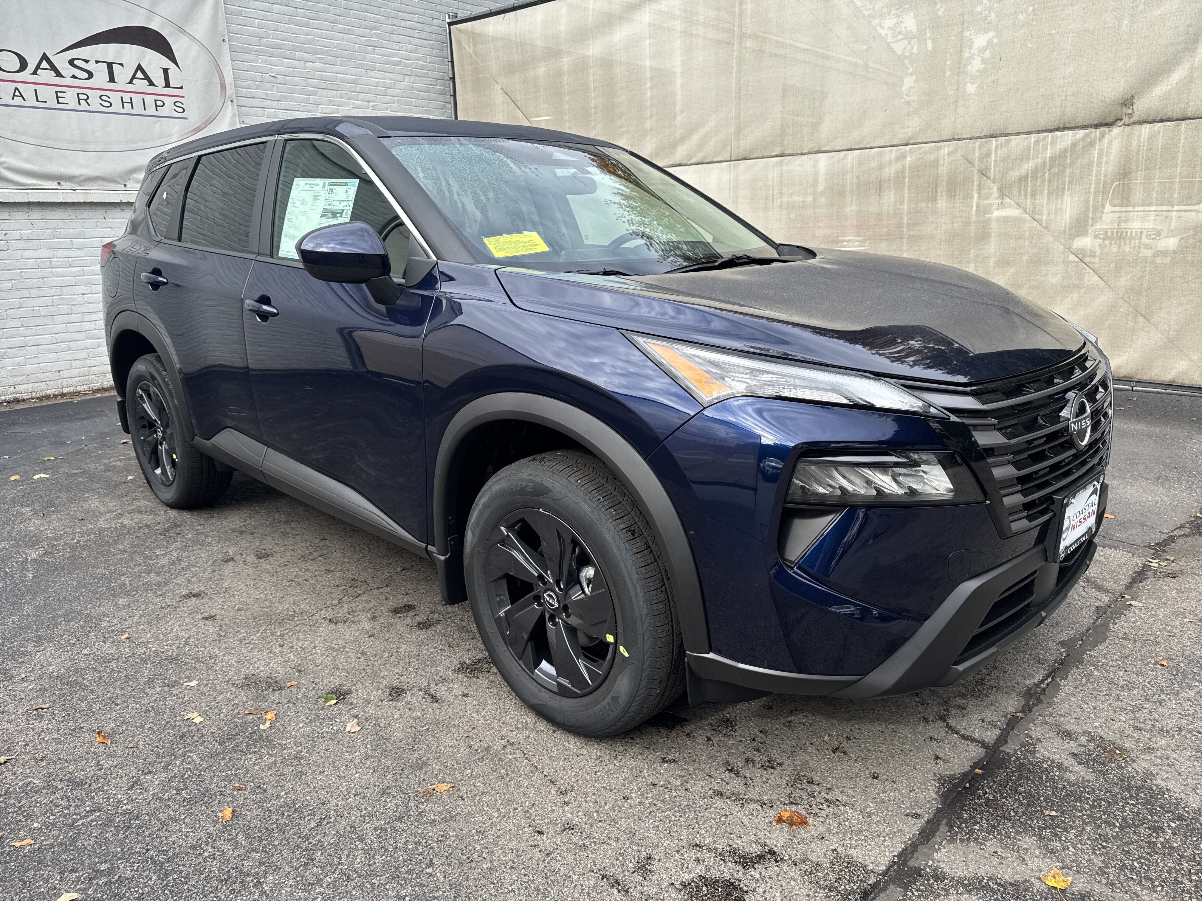 2027 Nissan Rogue SV