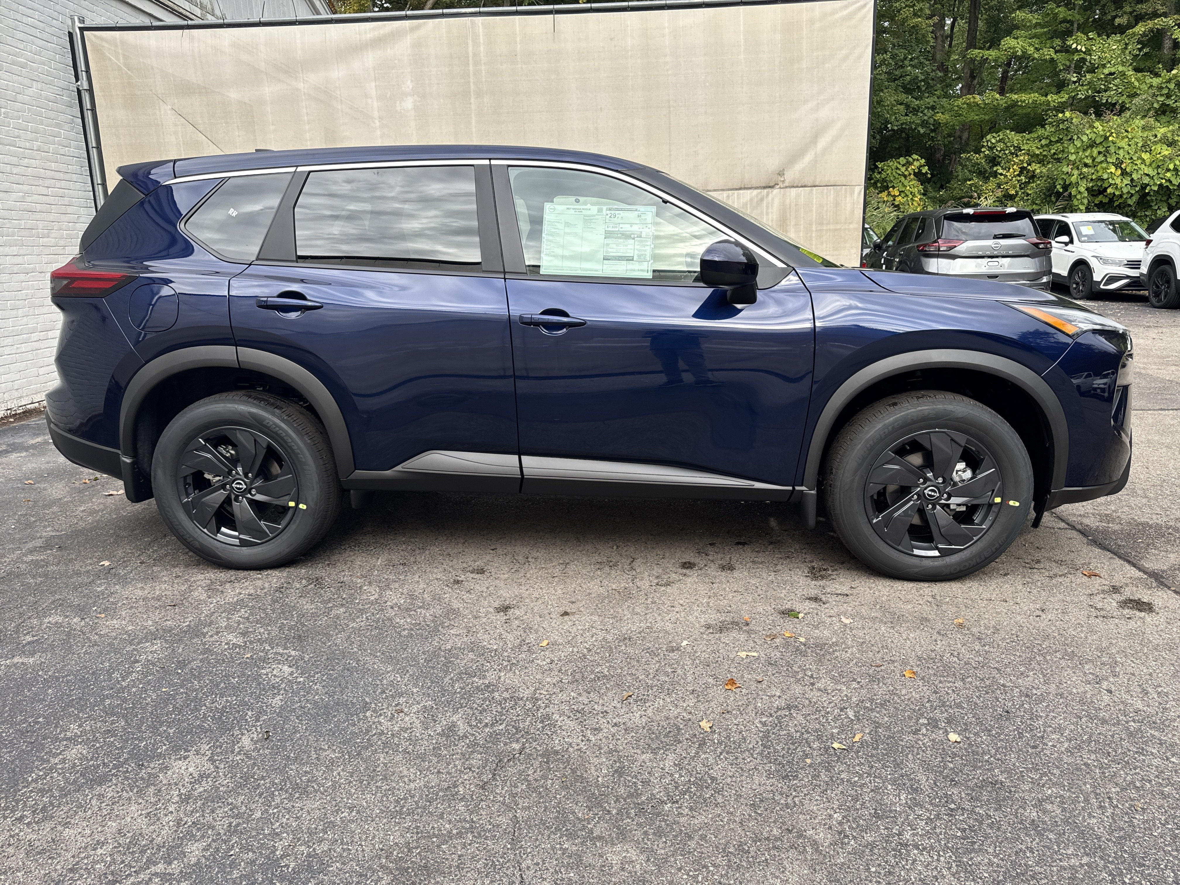 2027 Nissan Rogue SV