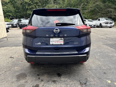 2027 Nissan Rogue SV