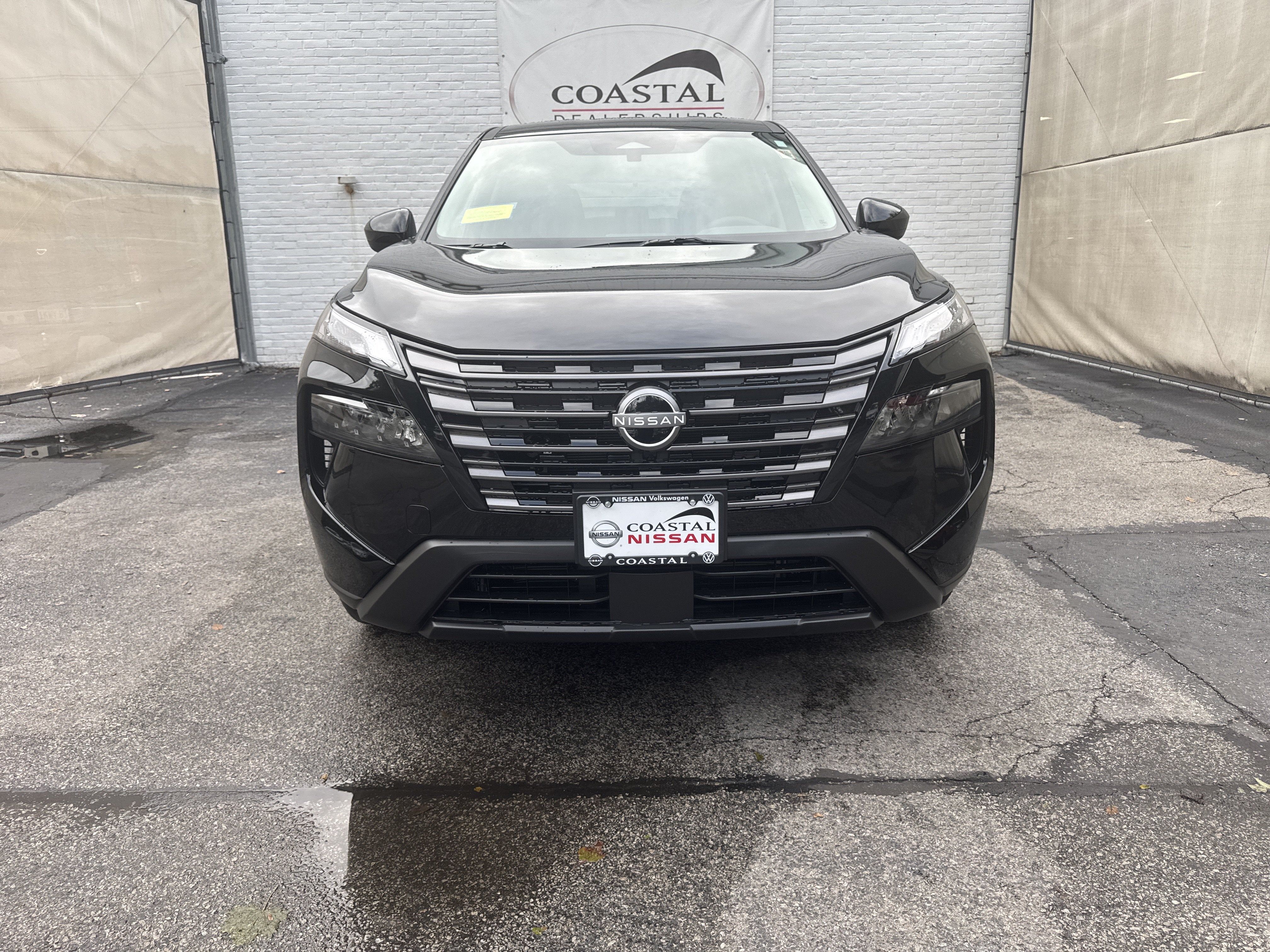 2027 Nissan Rogue SV