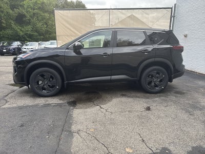 2027 Nissan Rogue SV