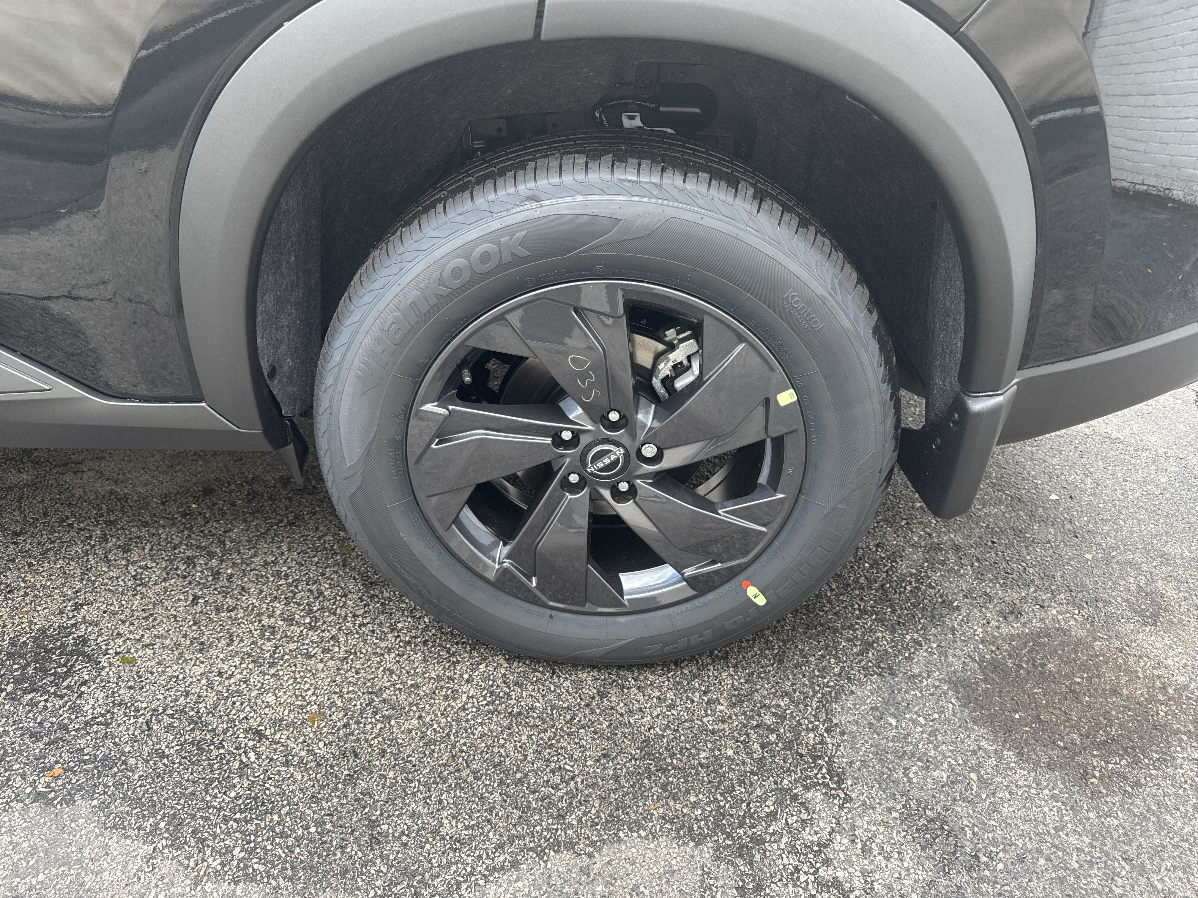 2027 Nissan Rogue SV