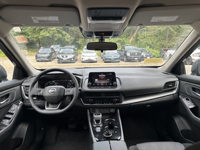 2027 Nissan Rogue SV