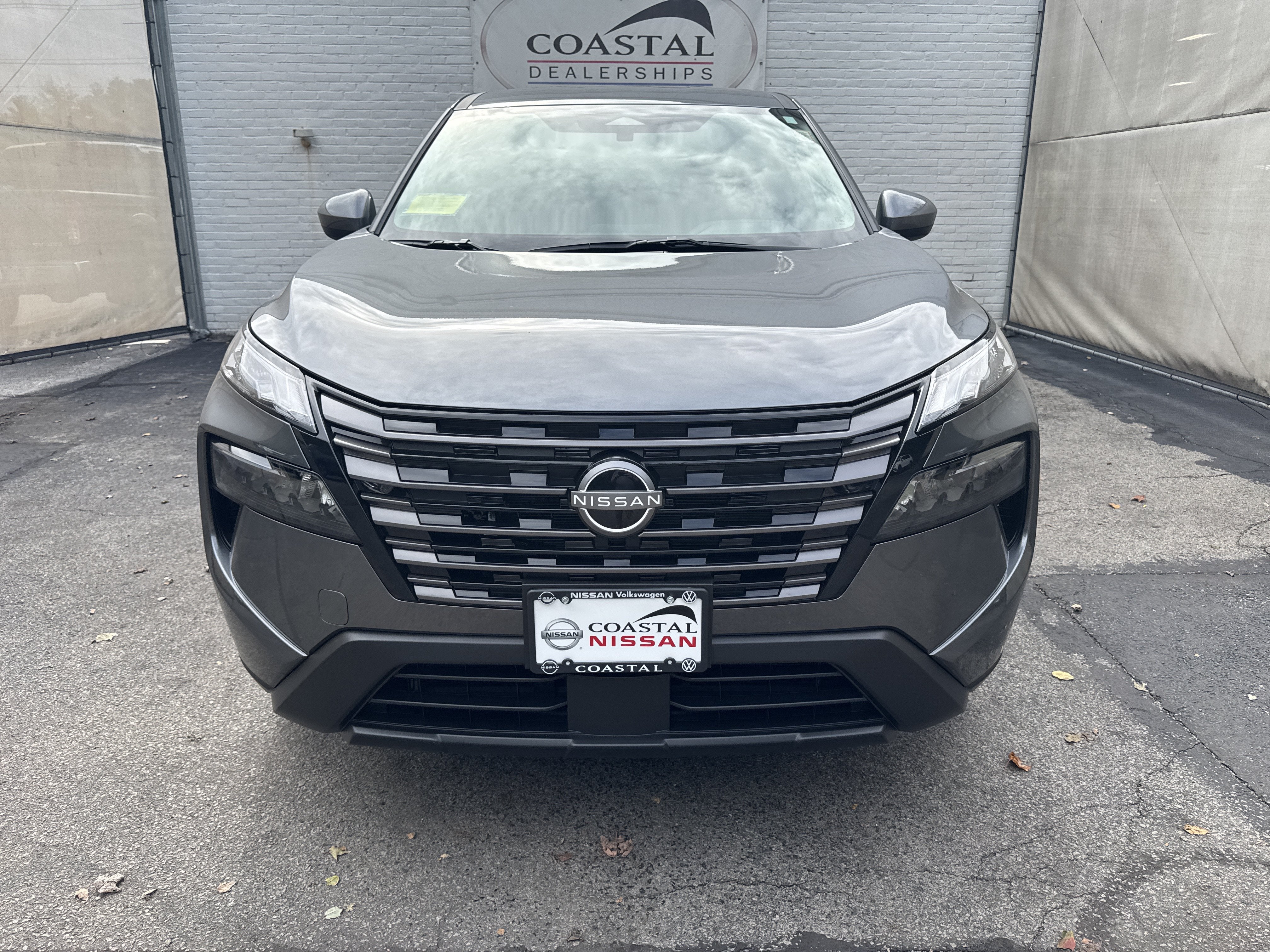 2027 Nissan Rogue SV