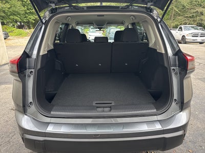 2027 Nissan Rogue SV