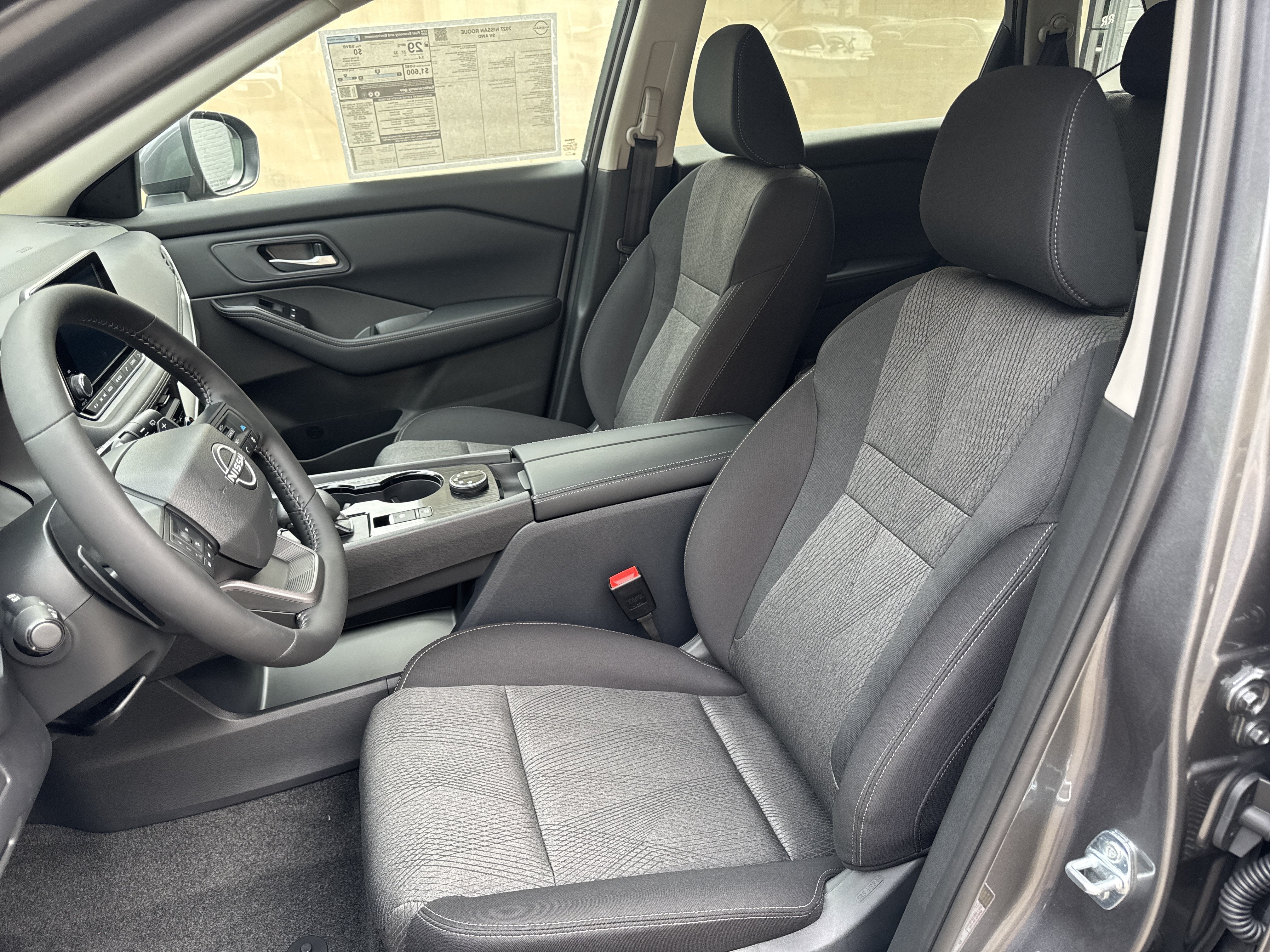 2027 Nissan Rogue SV