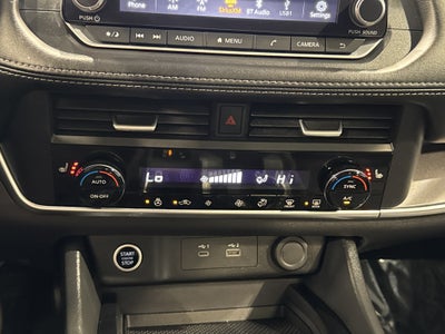 2023 Nissan Rogue SV W/Premium Package