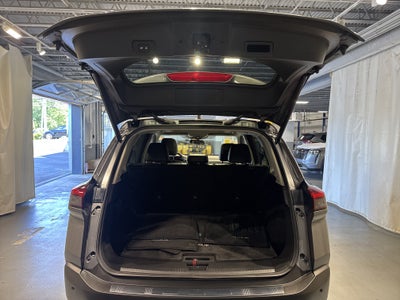 2023 Nissan Rogue SV W/Premium Package