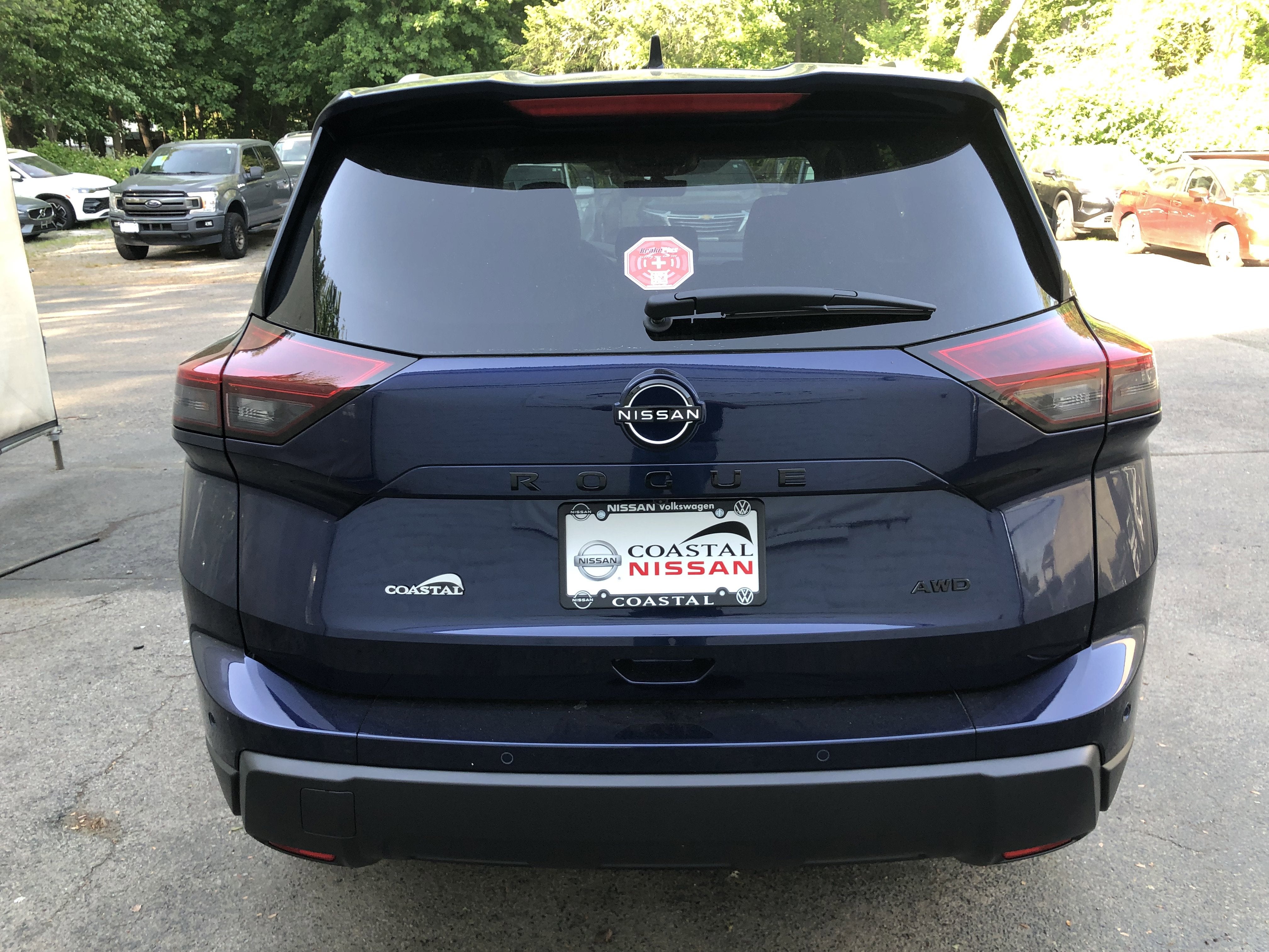 2026 Nissan Rogue Dark Armor