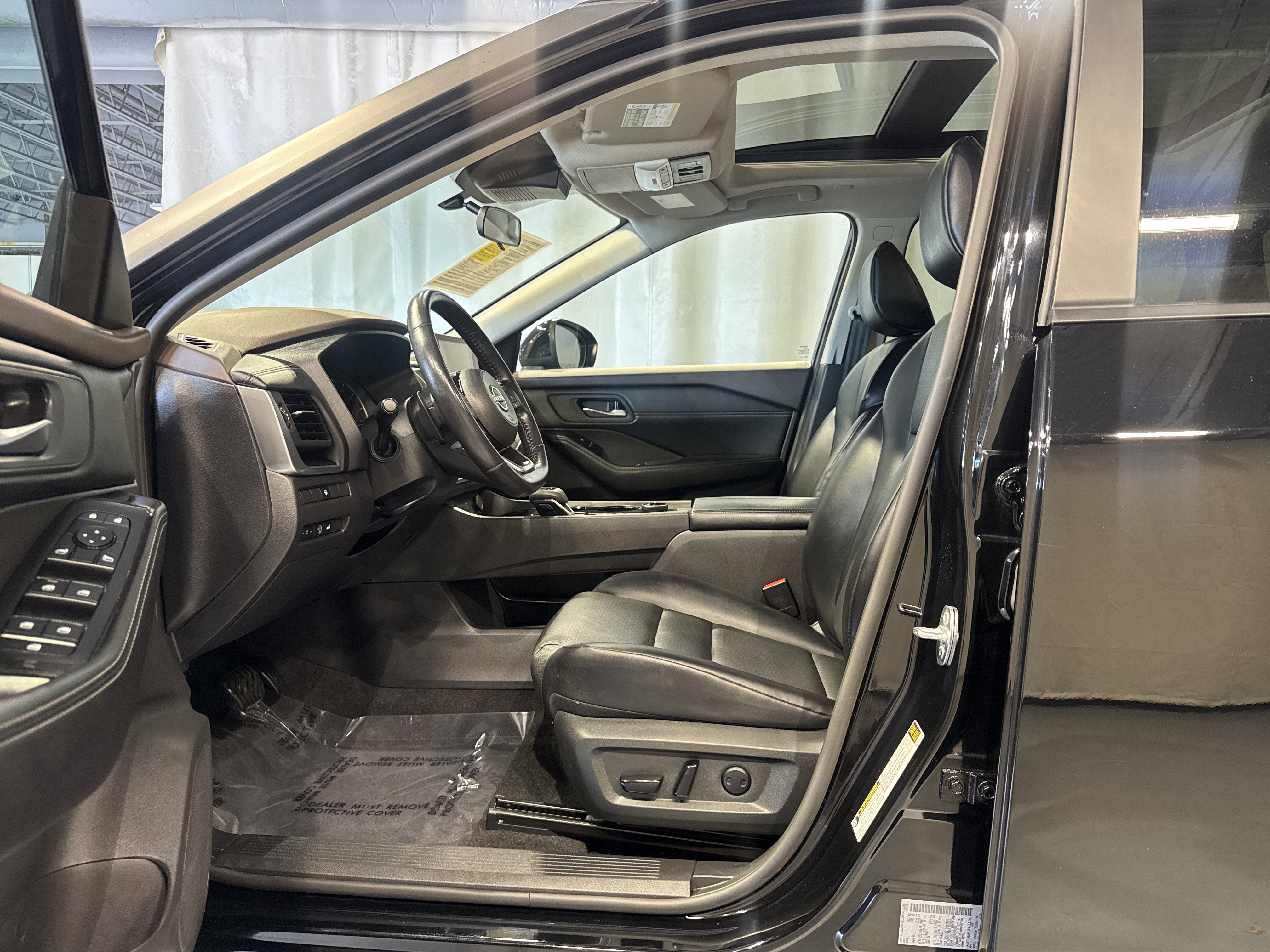 2023 Nissan Rogue SV W/Premium Package