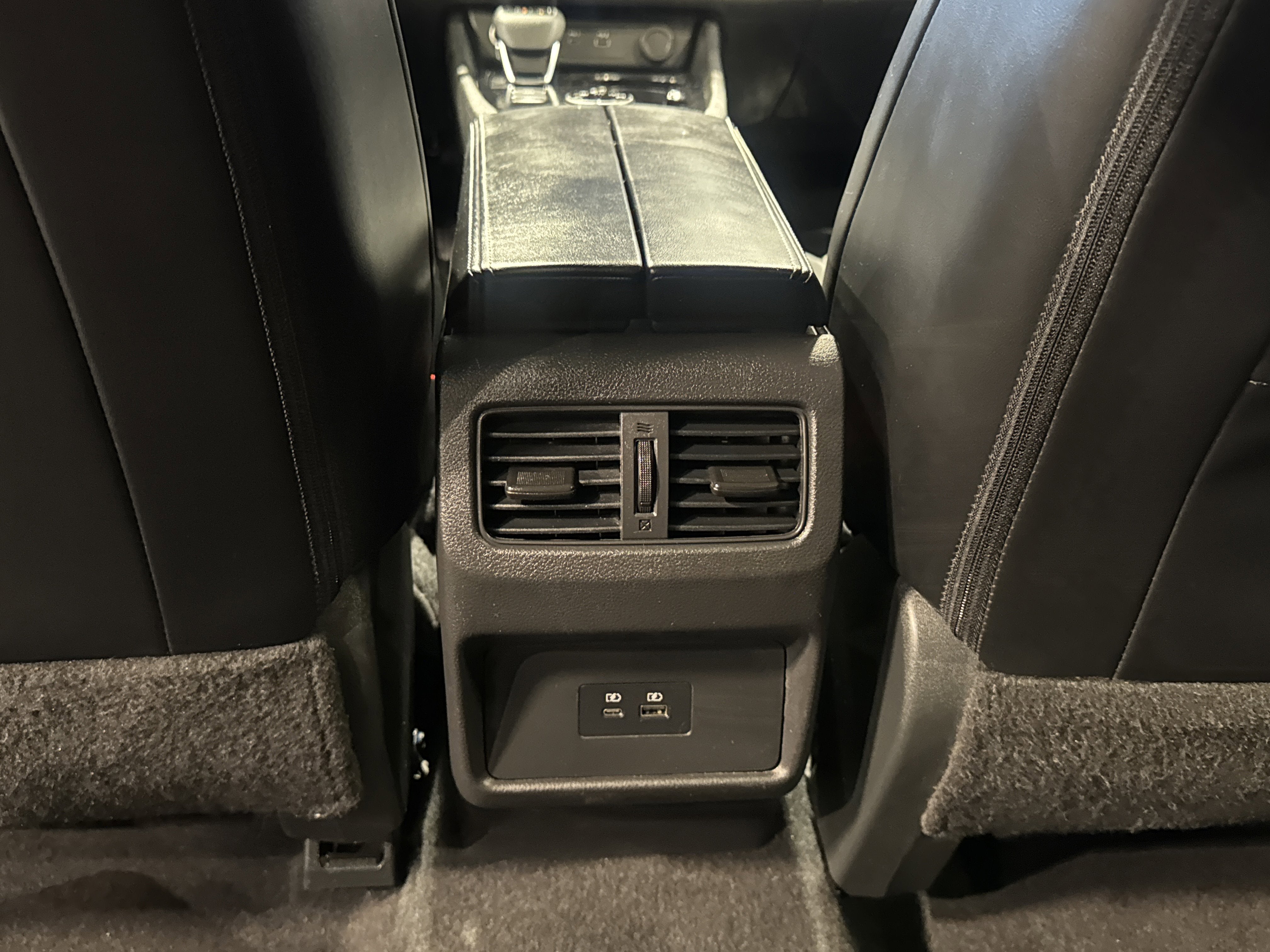 2023 Nissan Rogue SV W/Premium Package