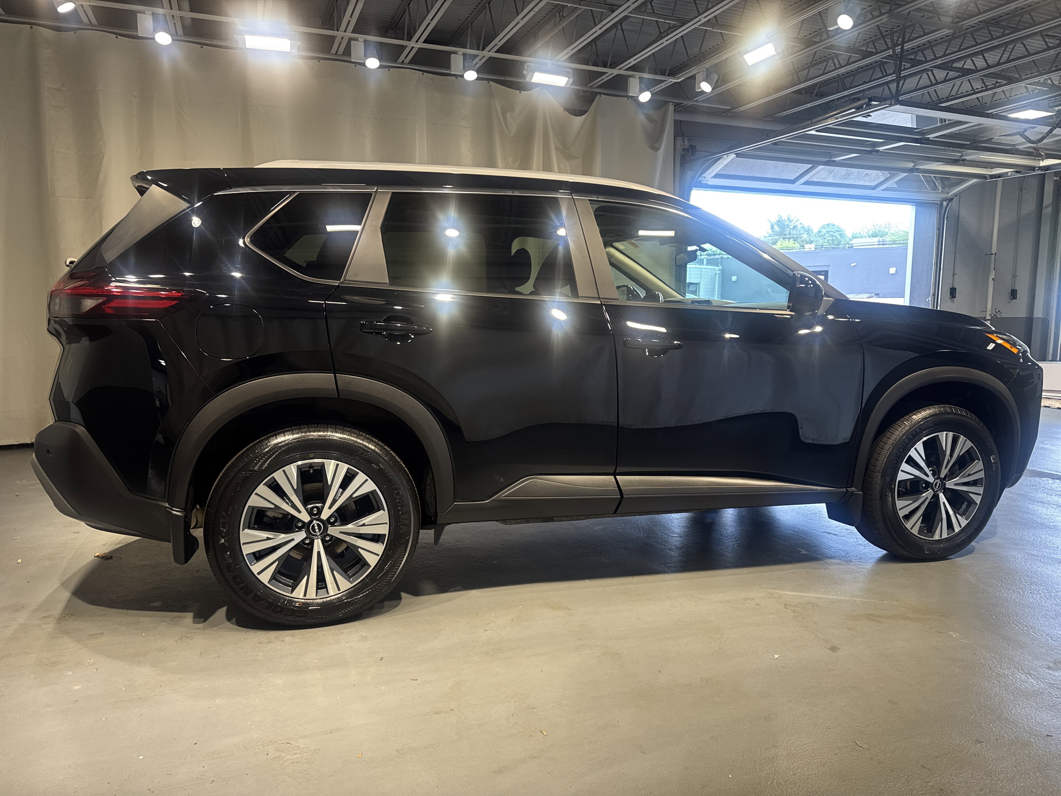 2023 Nissan Rogue SV W/Premium Package