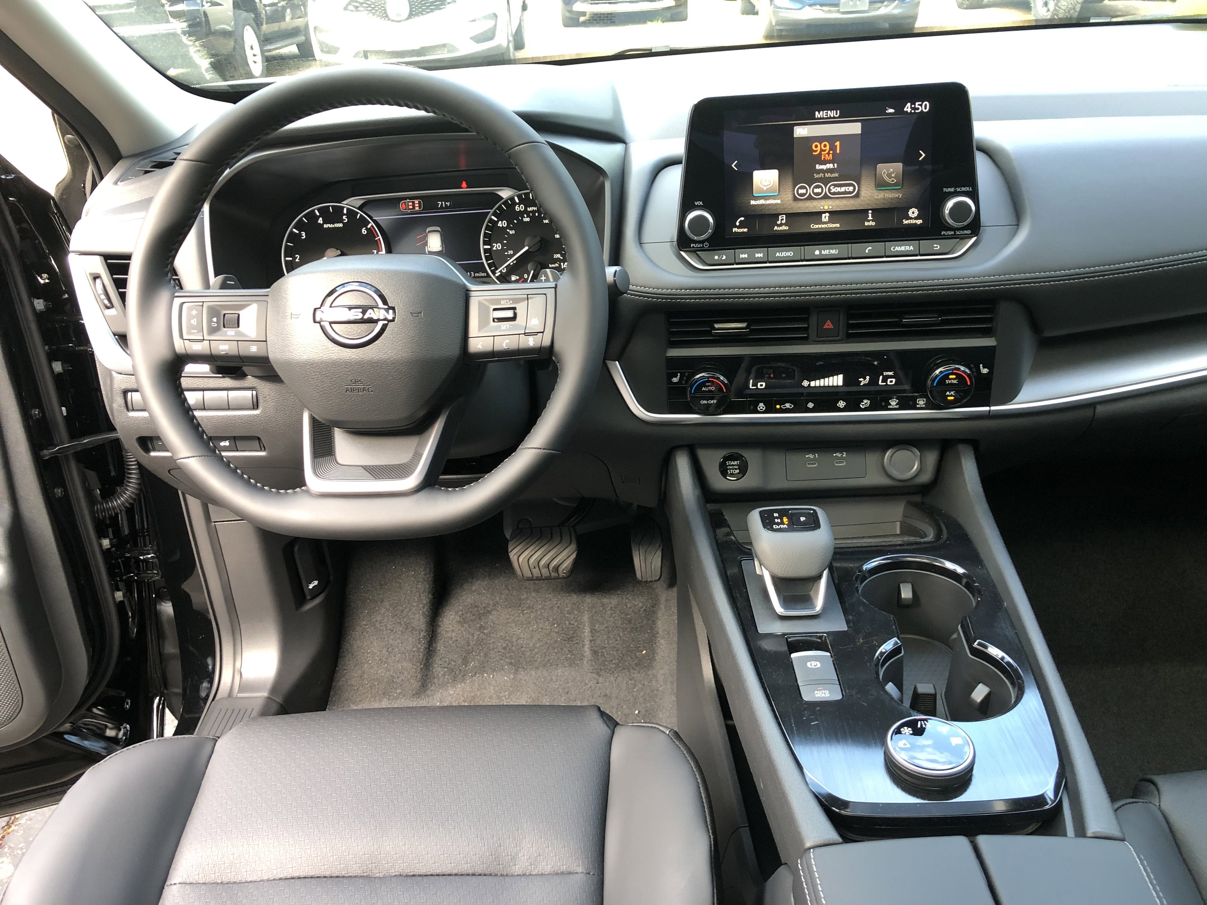 2026 Nissan Rogue Dark Armor