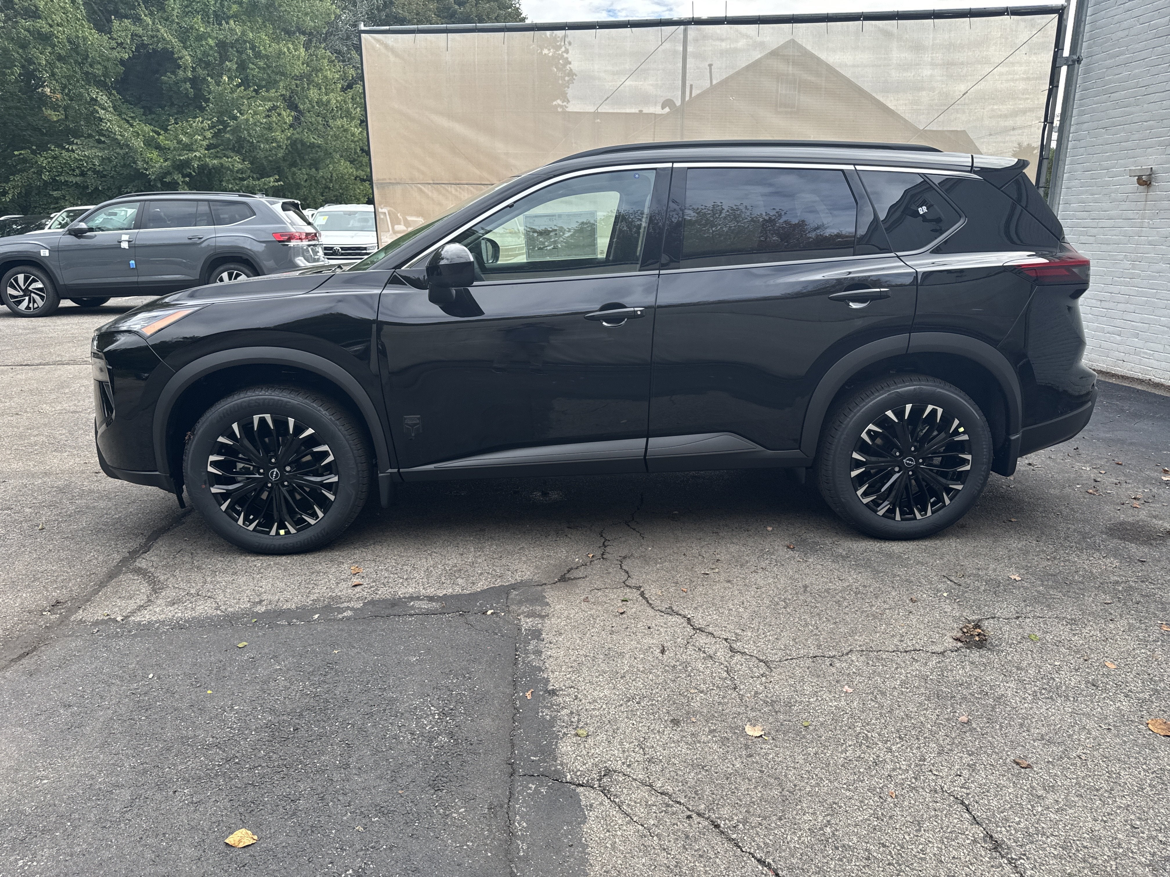 2027 Nissan Rogue Dark Armor