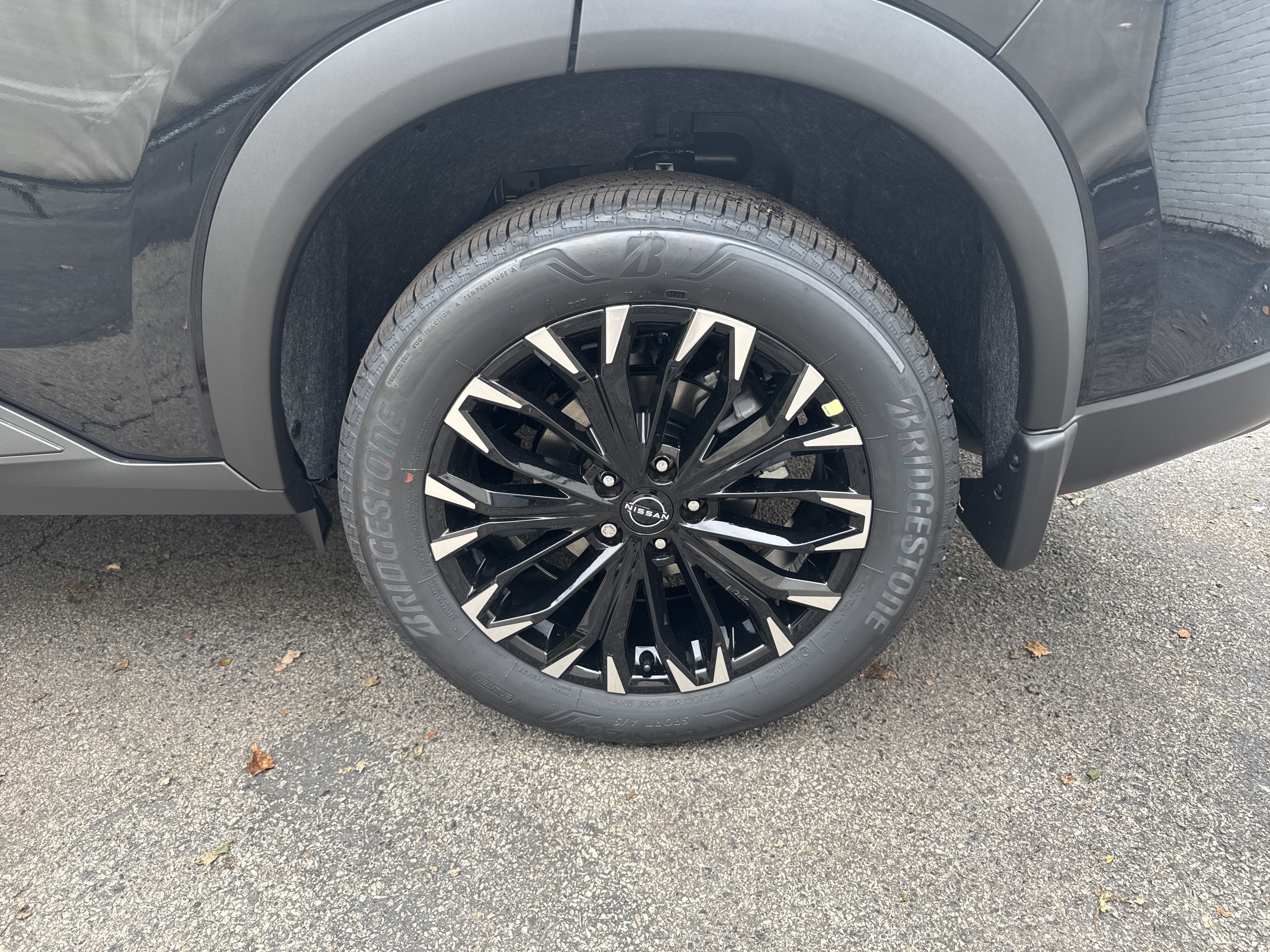 2027 Nissan Rogue Dark Armor