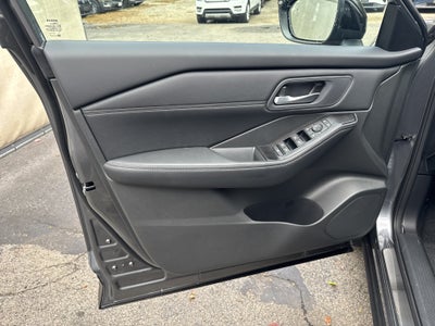 2027 Nissan Rogue Dark Armor