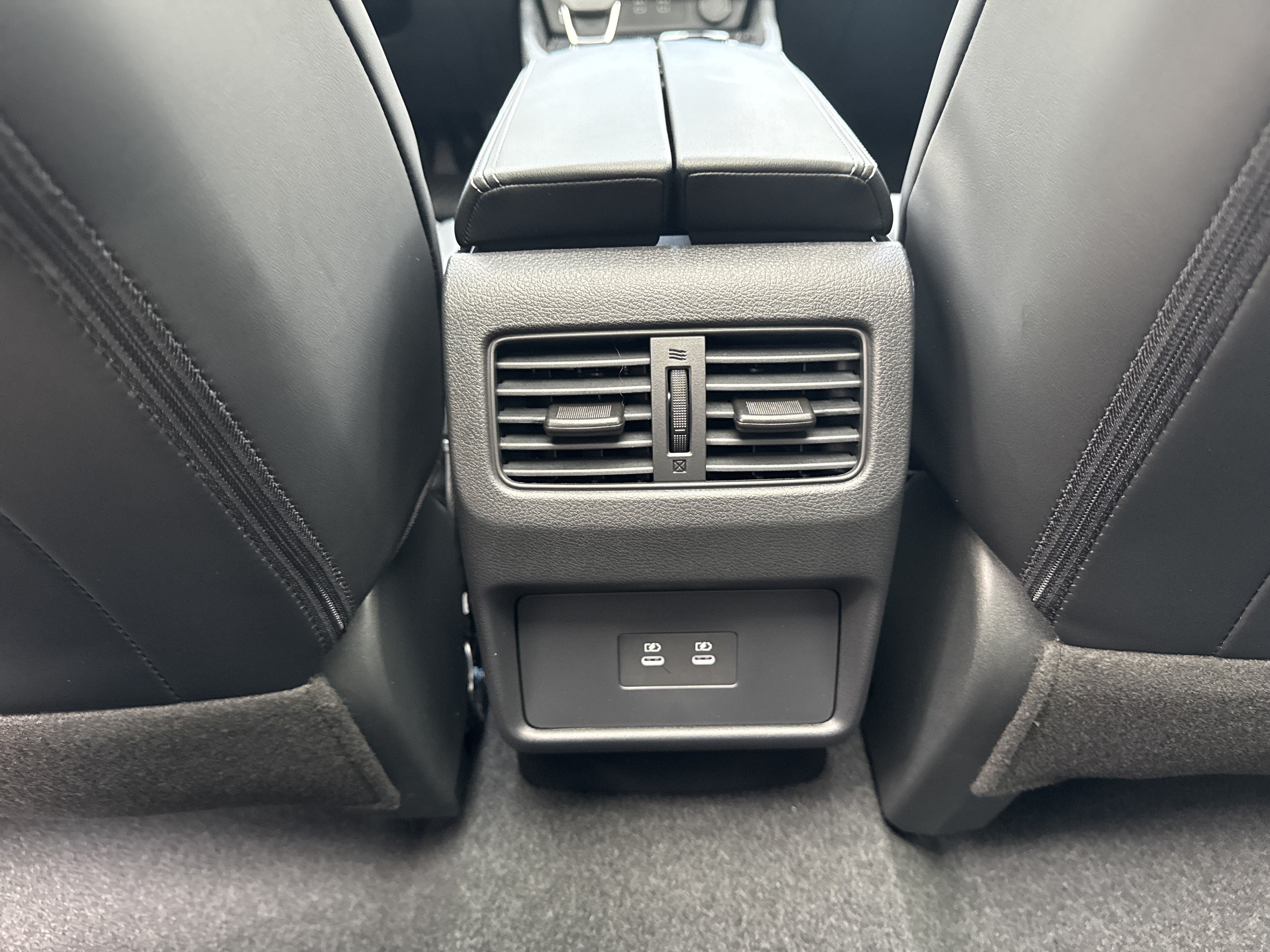 2027 Nissan Rogue Dark Armor