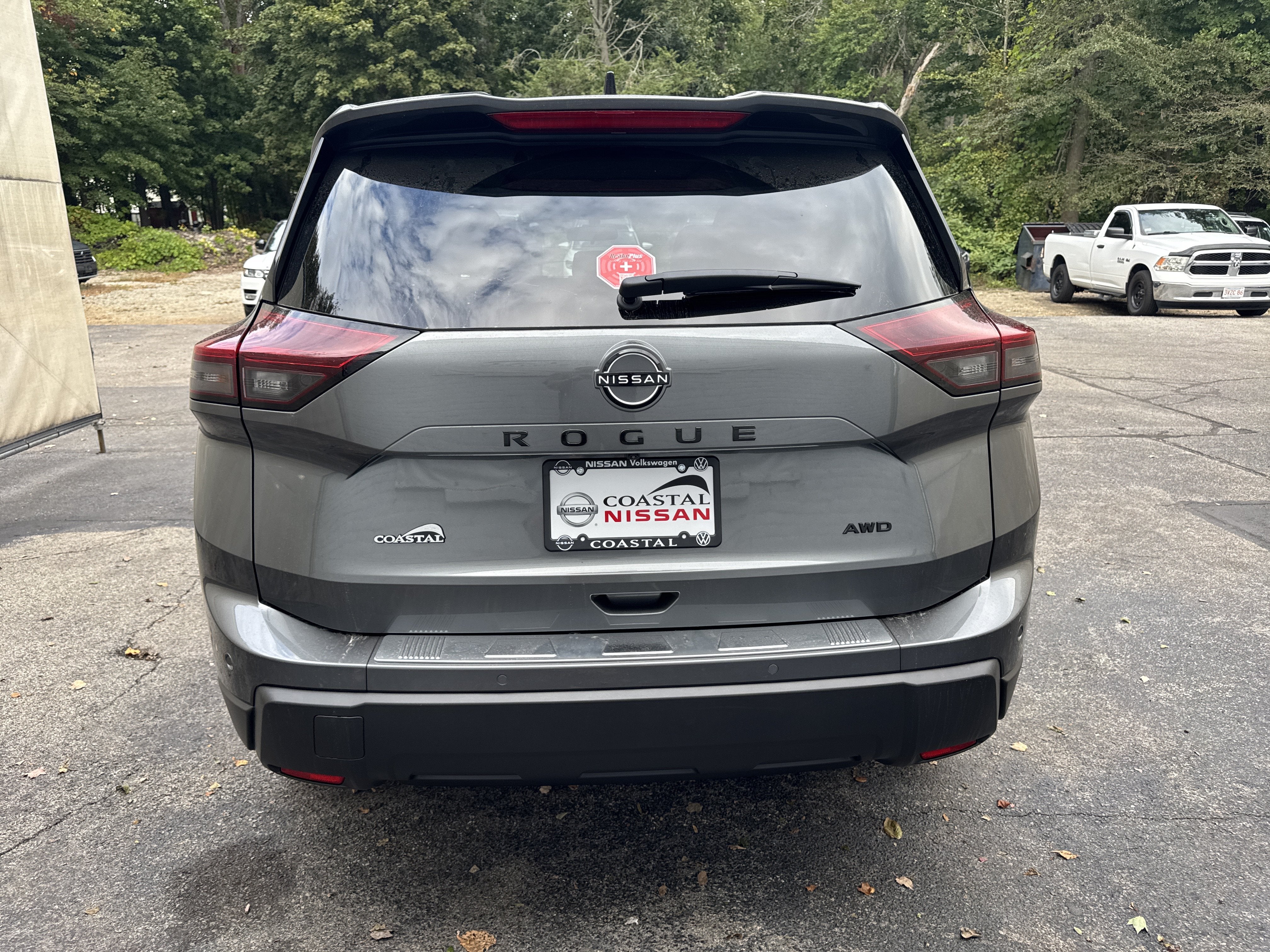 2027 Nissan Rogue Dark Armor