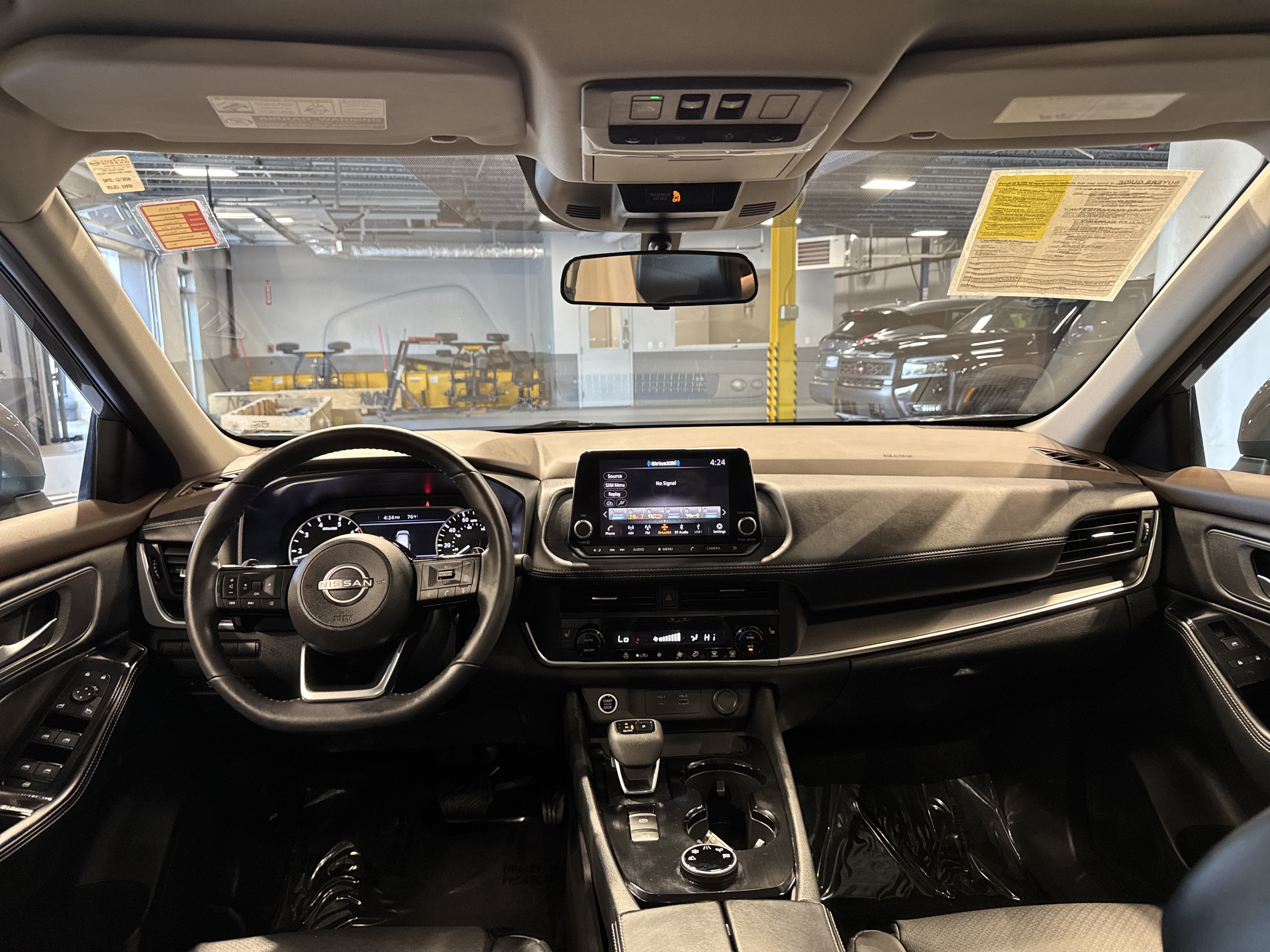 2023 Nissan Rogue SV W/Premium Package