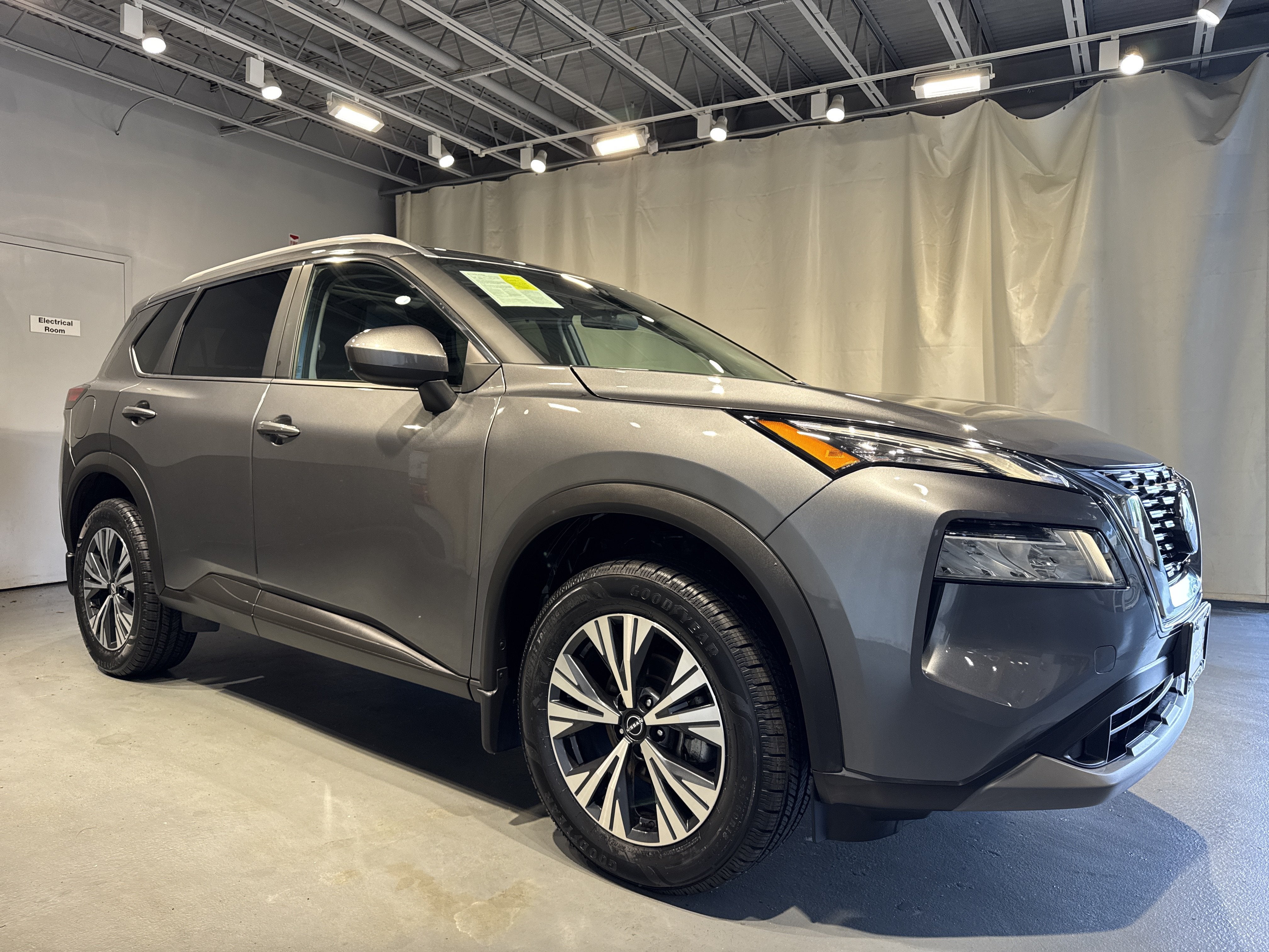 2023 Nissan Rogue SV W/Premium Package