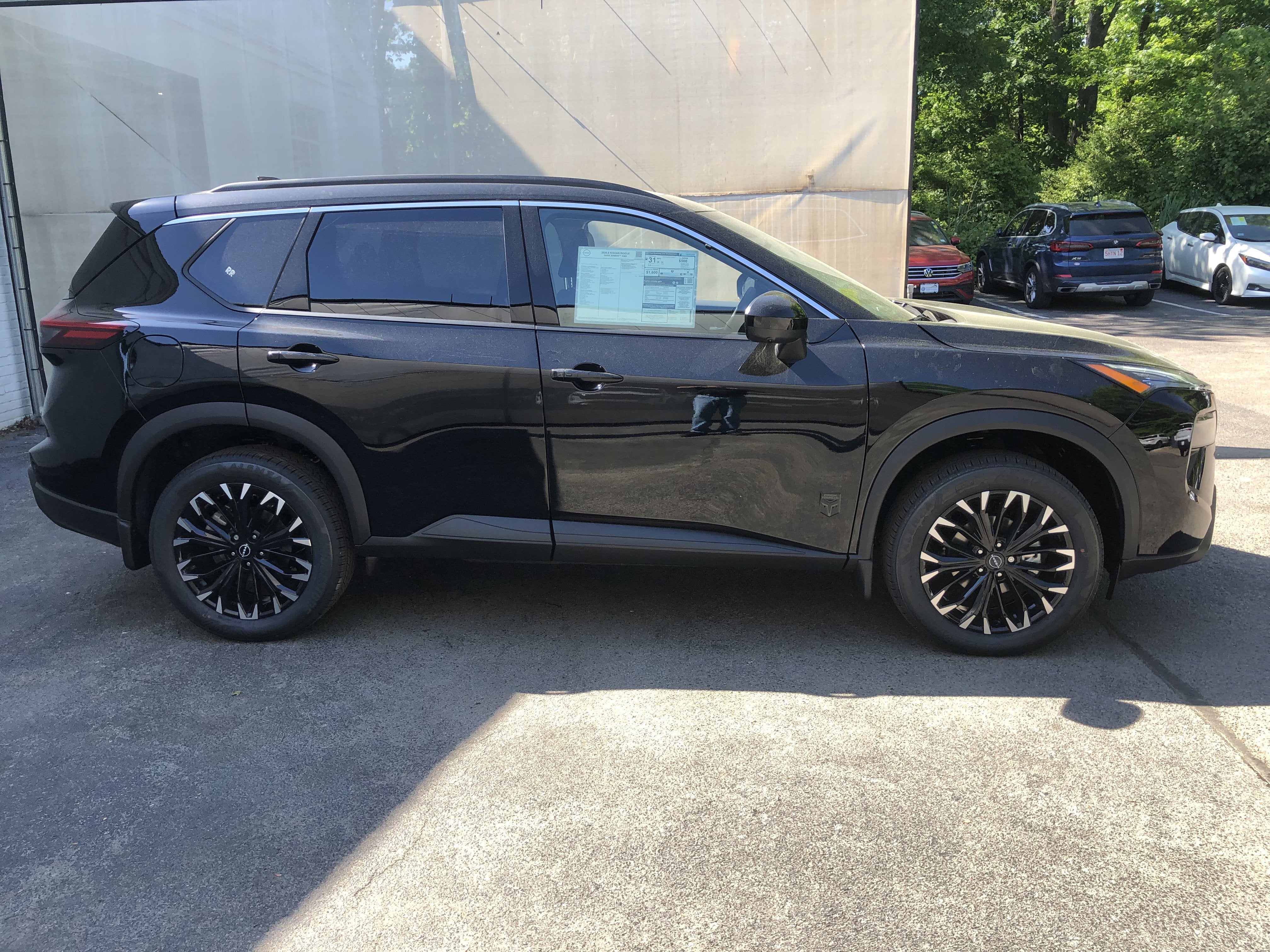 2026 Nissan Rogue Dark Armor