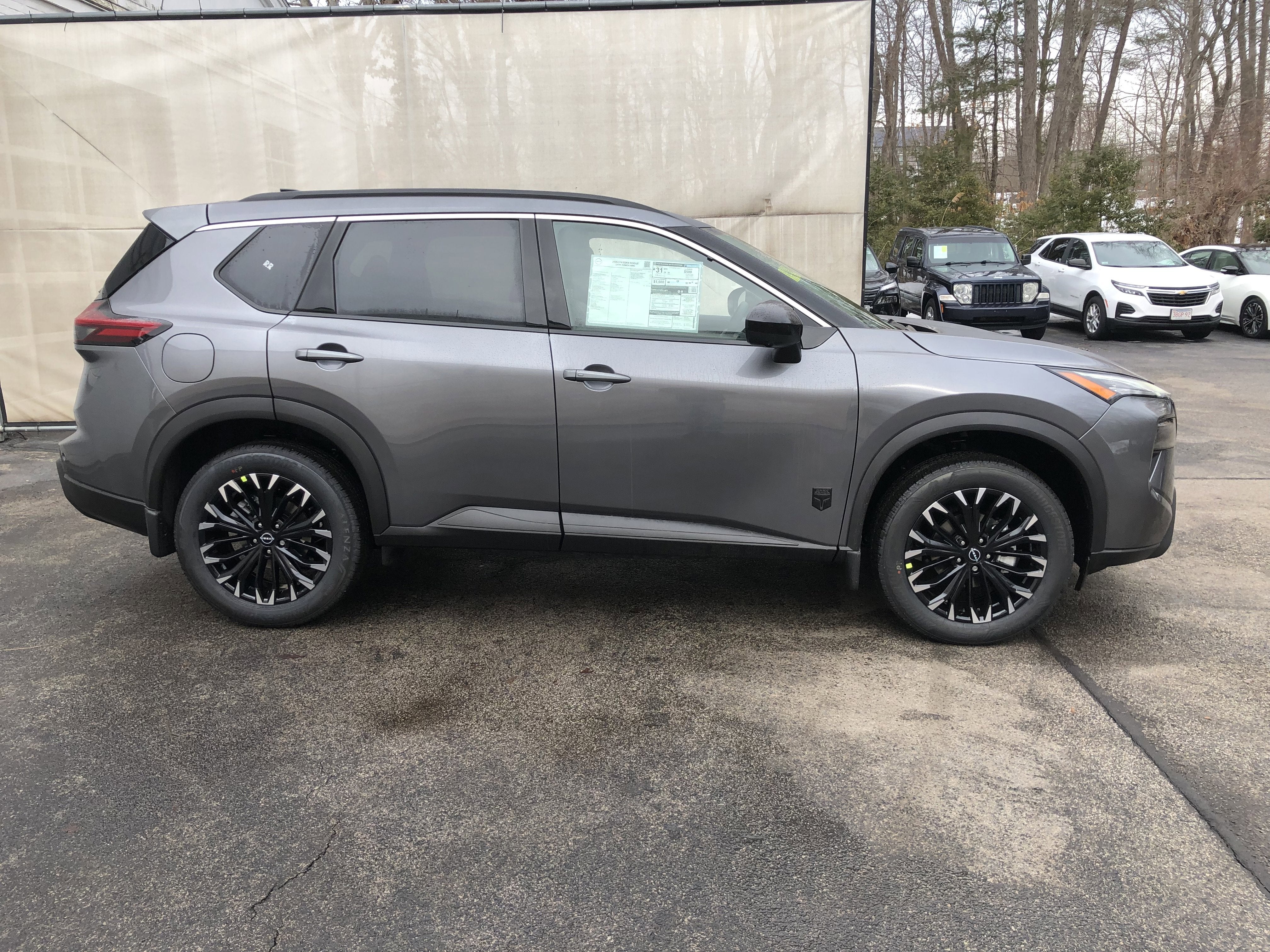 2026 Nissan Rogue Dark Armor