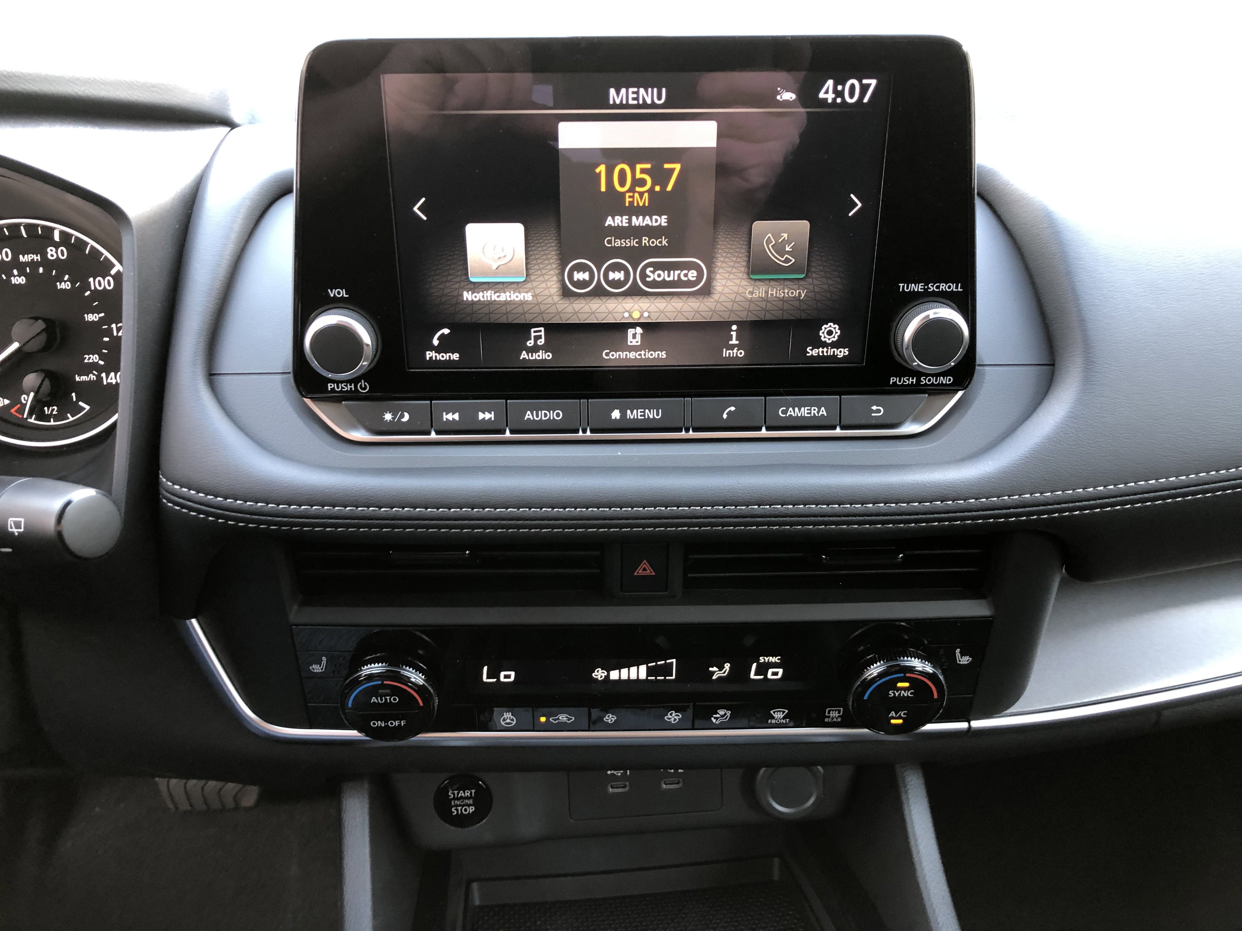 2026 Nissan Rogue Dark Armor