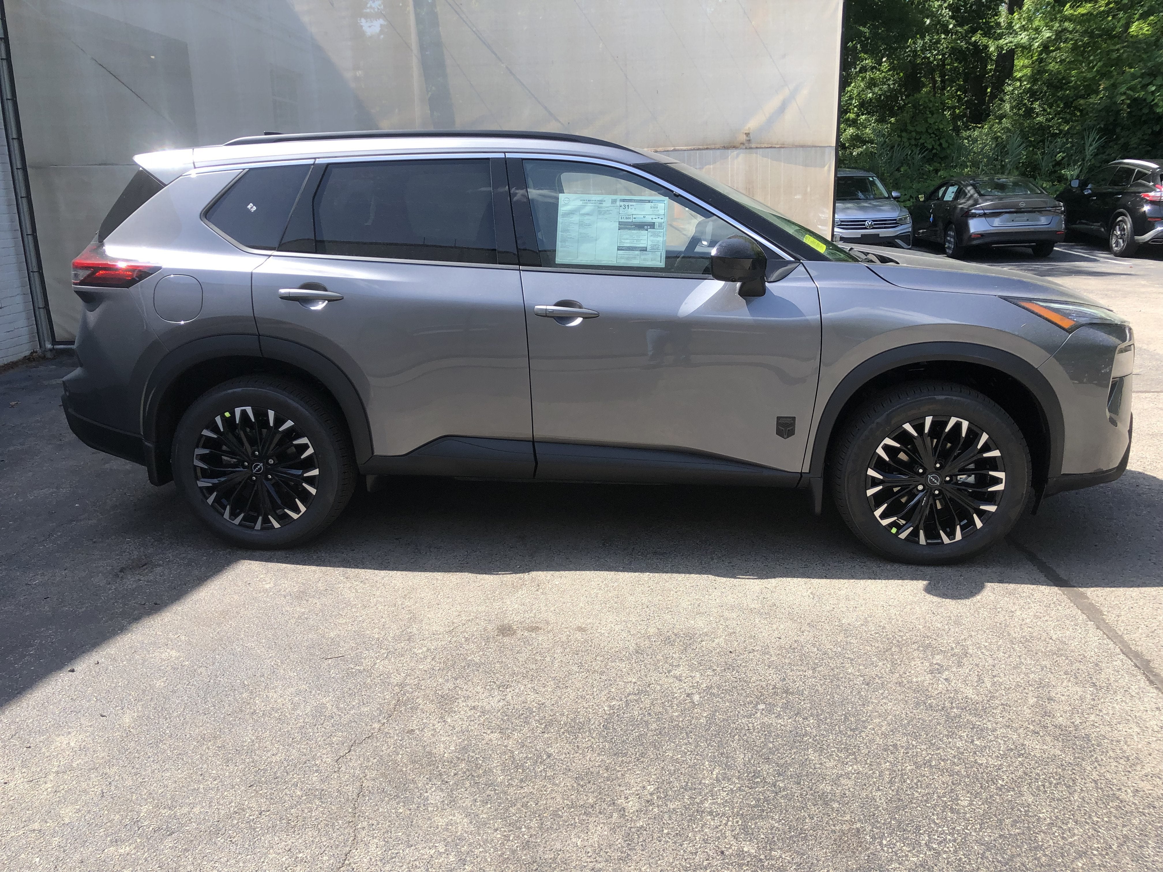 2026 Nissan Rogue Dark Armor
