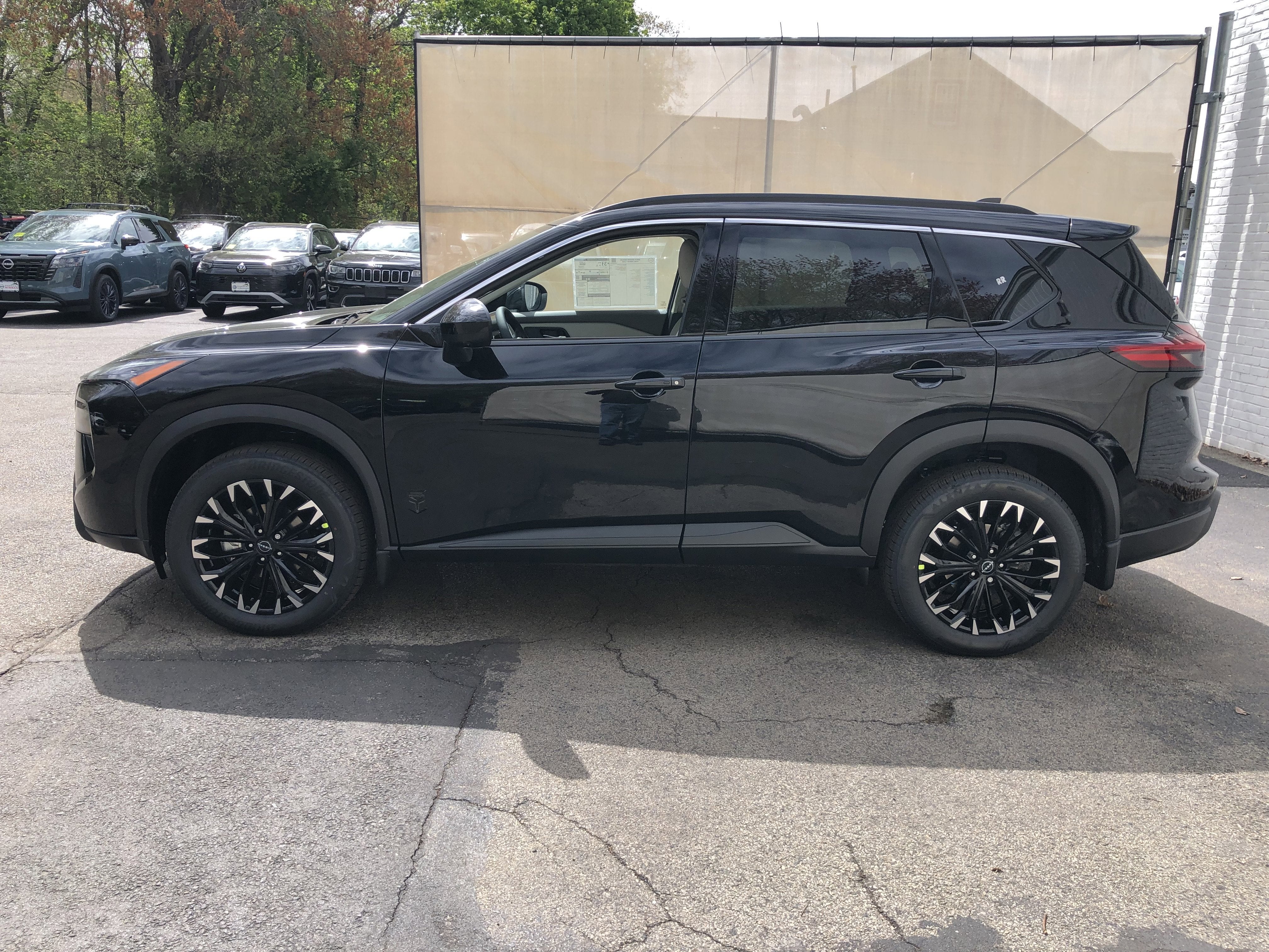 2026 Nissan Rogue Dark Armor