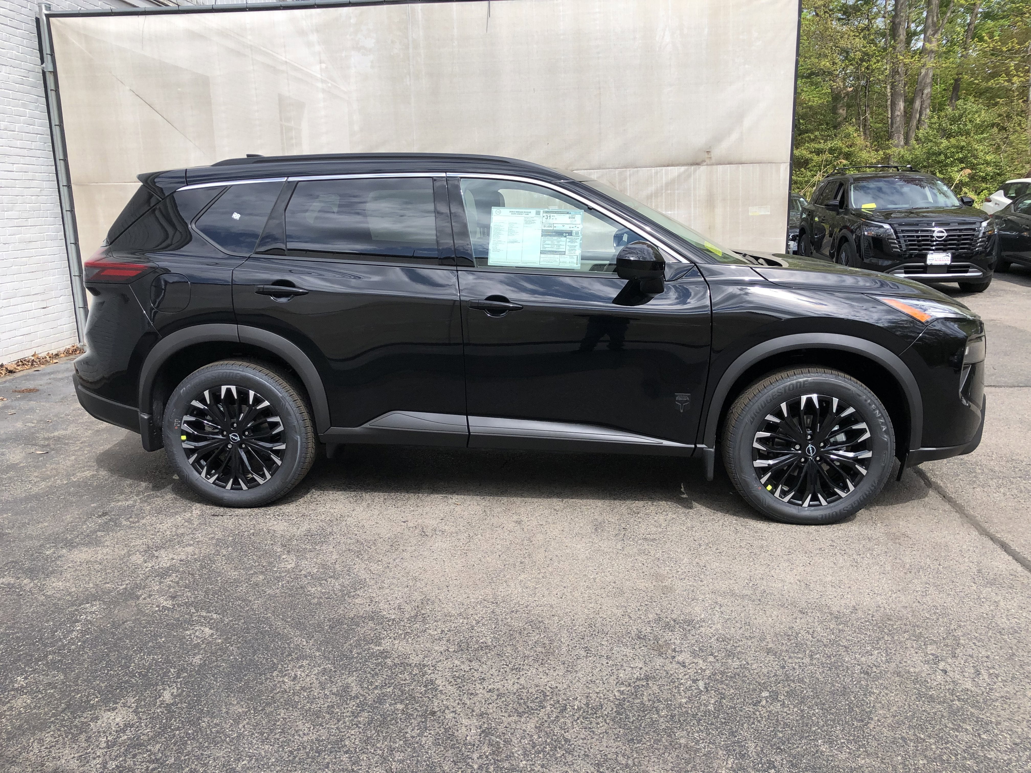 2026 Nissan Rogue Dark Armor